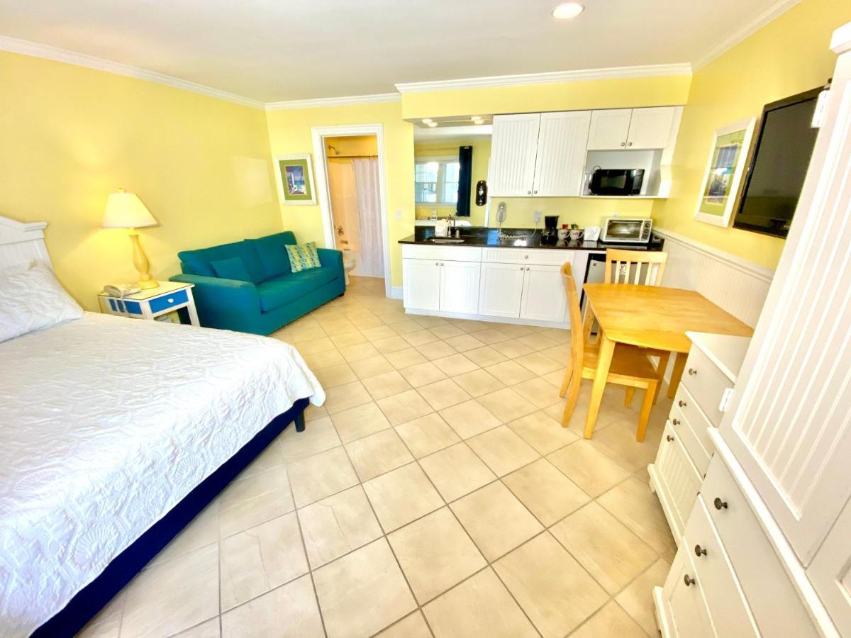 Queen Suite