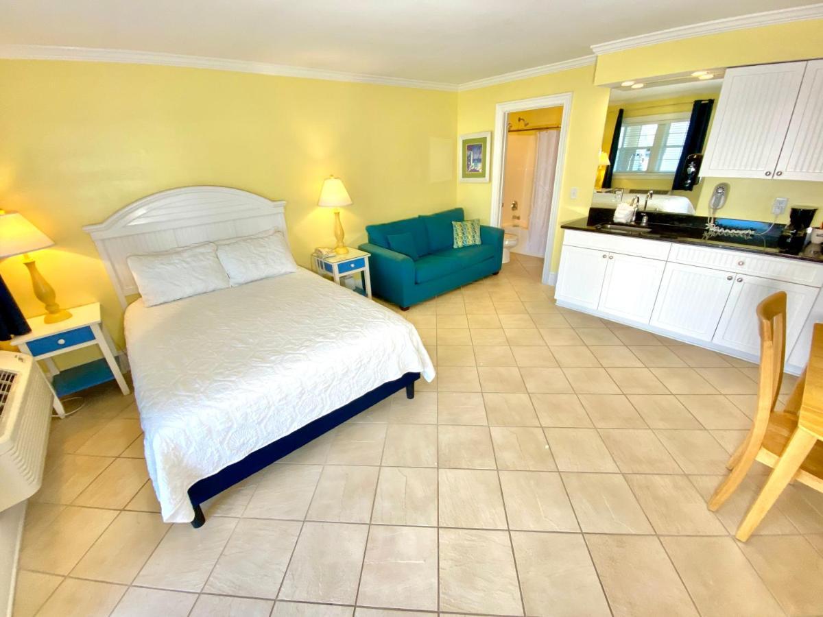 Queen Suite