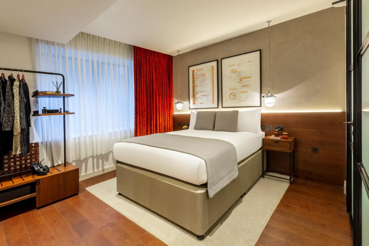 Premium Queen Room