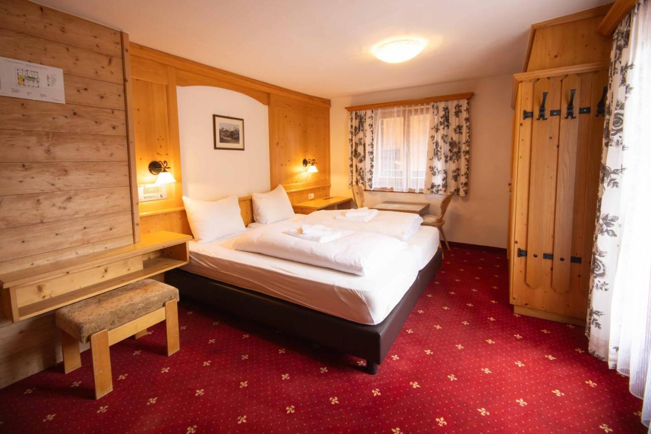 Doppelzimmer mit eigenem Bad