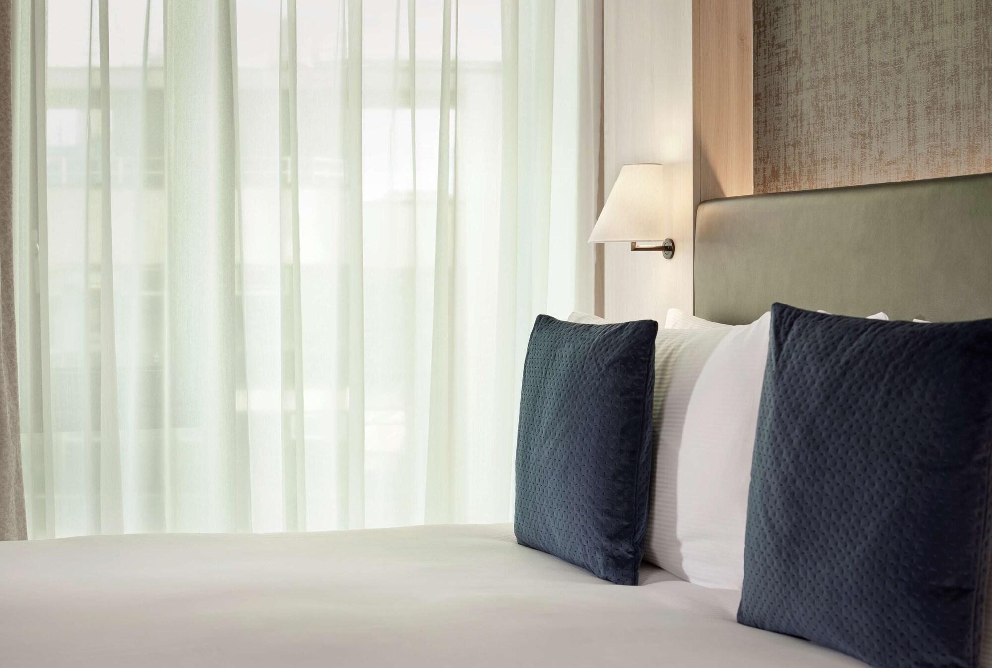 Quarto Deluxe com Cama Queen-size