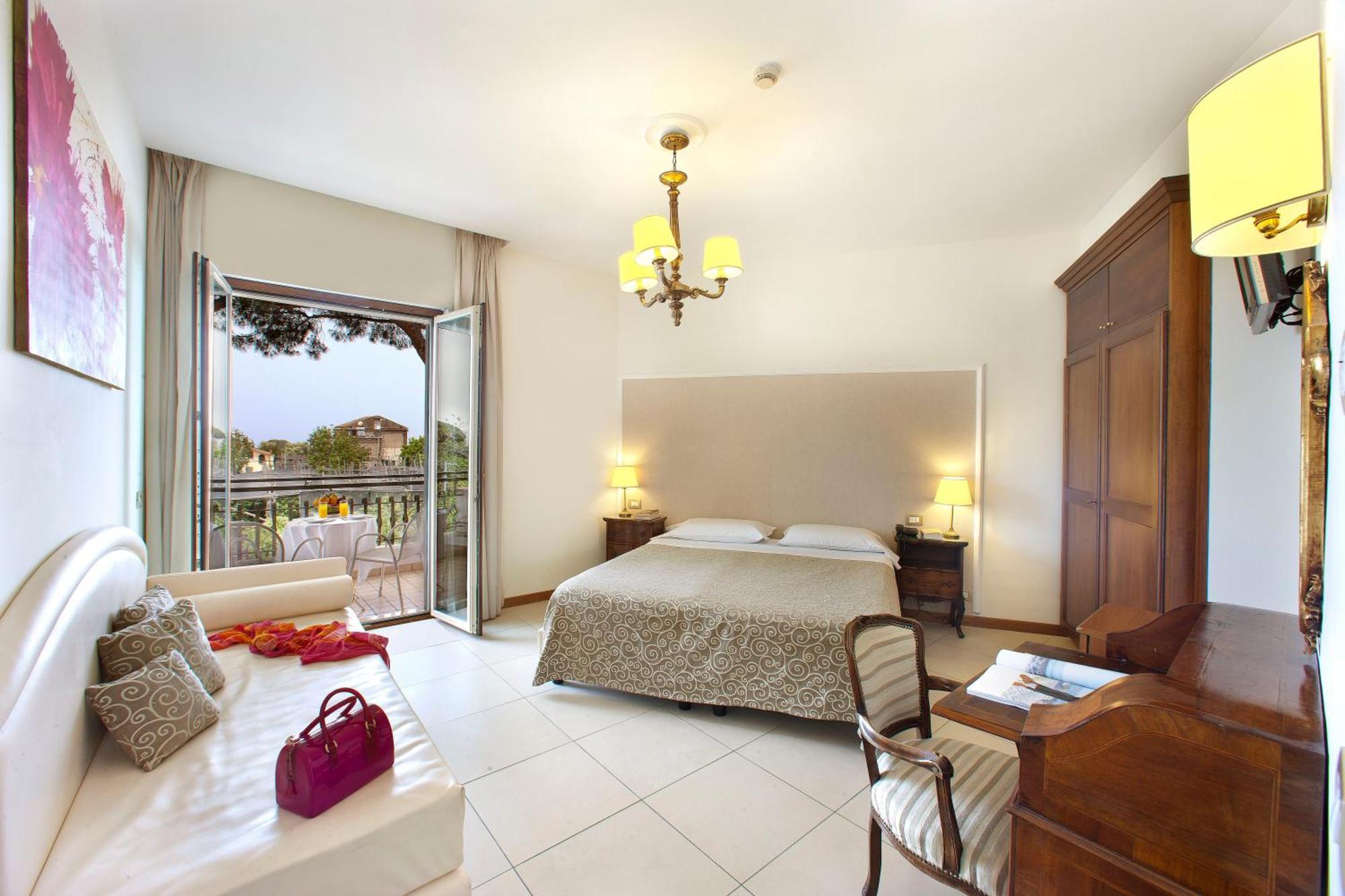 Triple Room,1240740496:JPEG