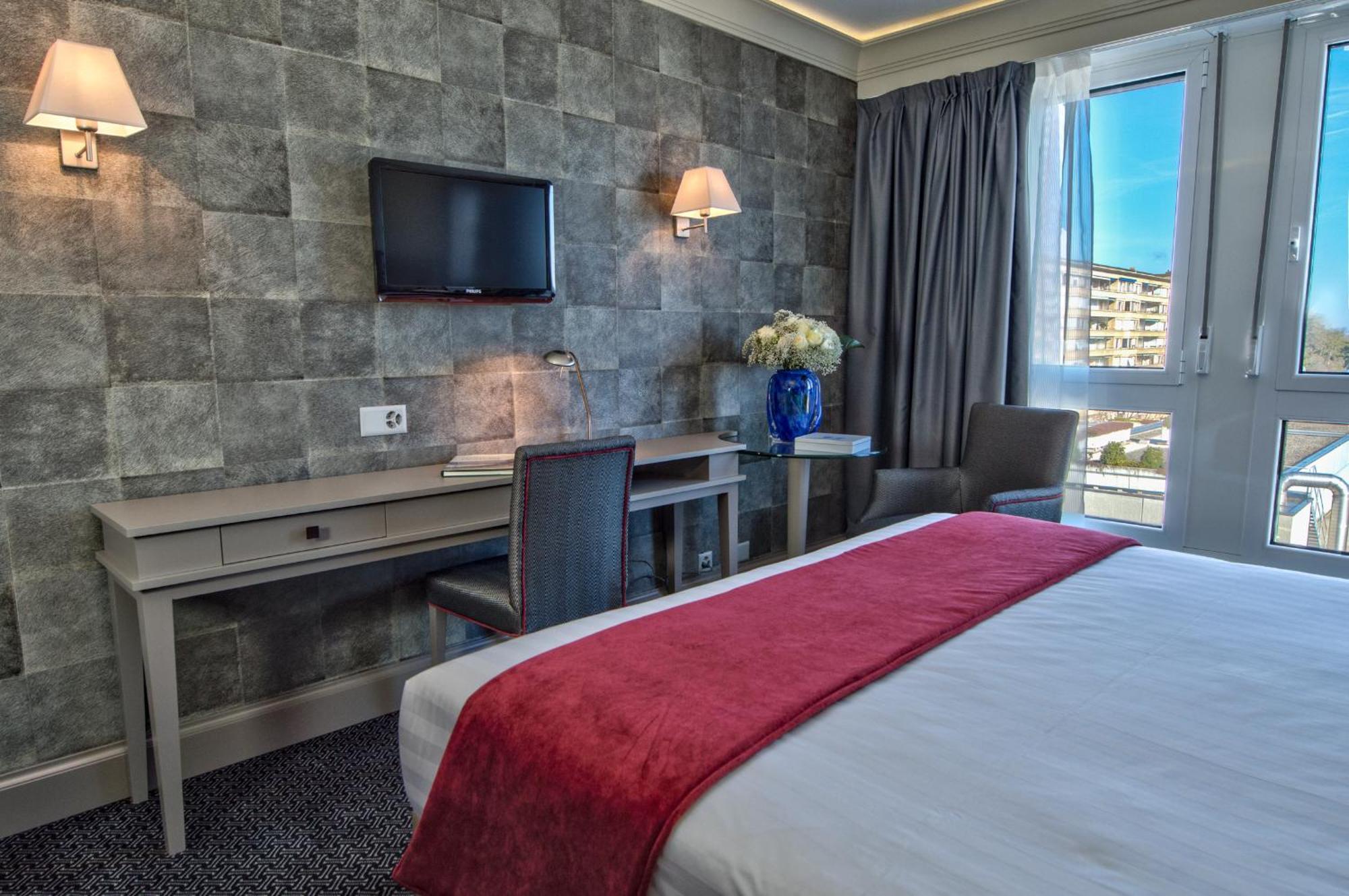 Executive Double Room Kitchenette