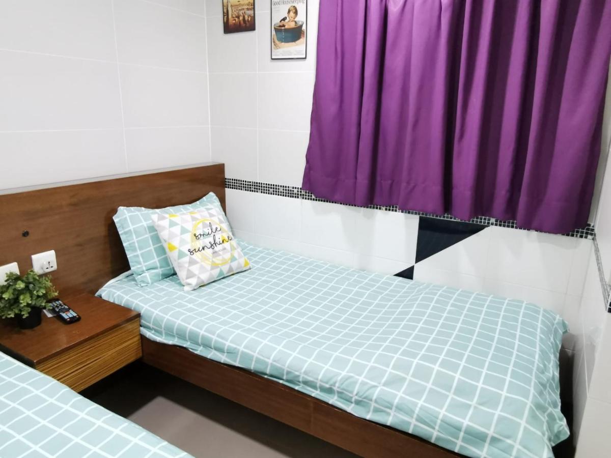 Twin Room with Private Bathroom