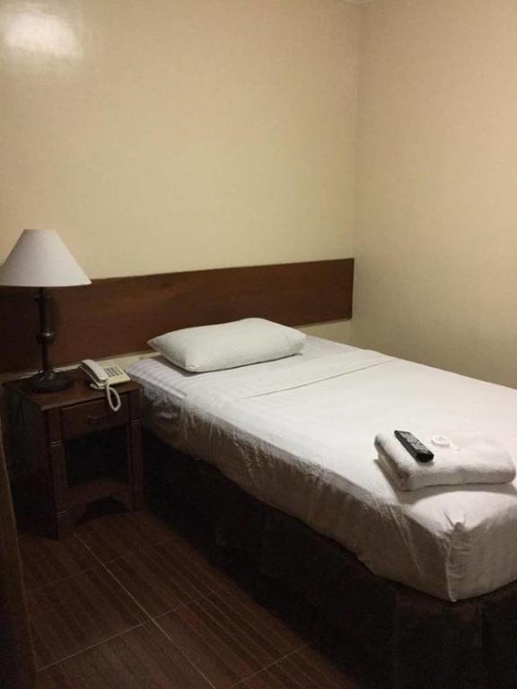 Standard Single Room