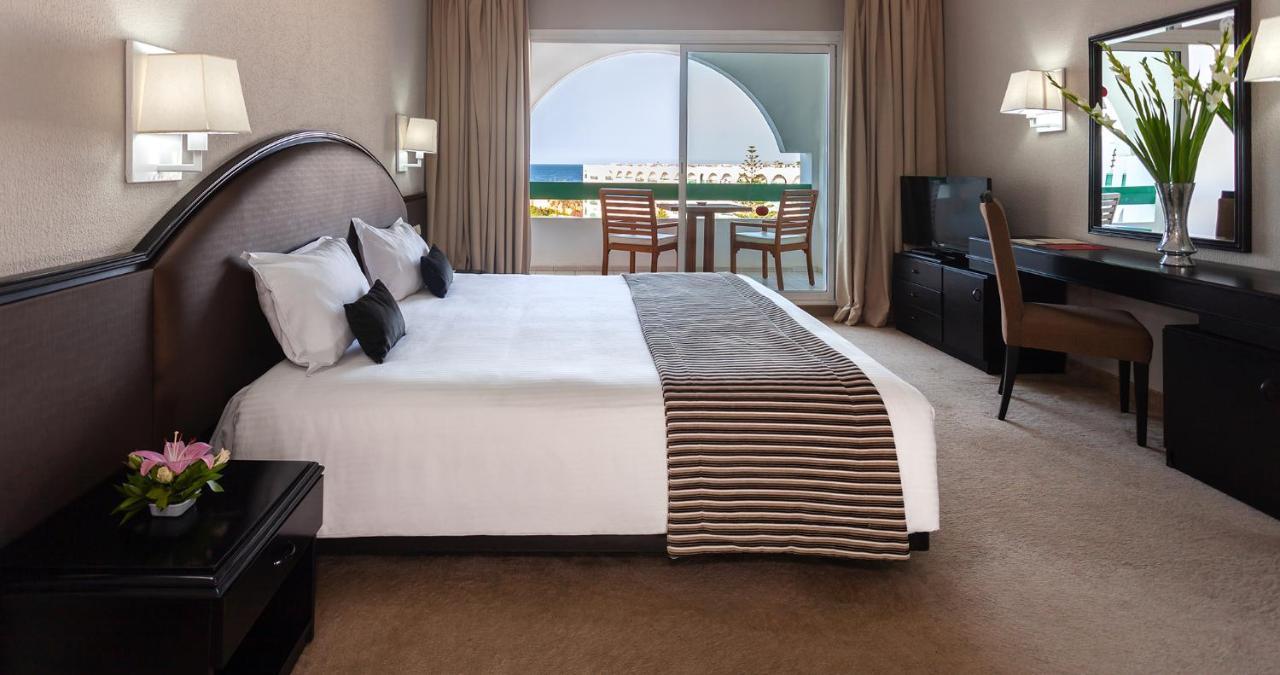 Habitación Triple con vistas al mar