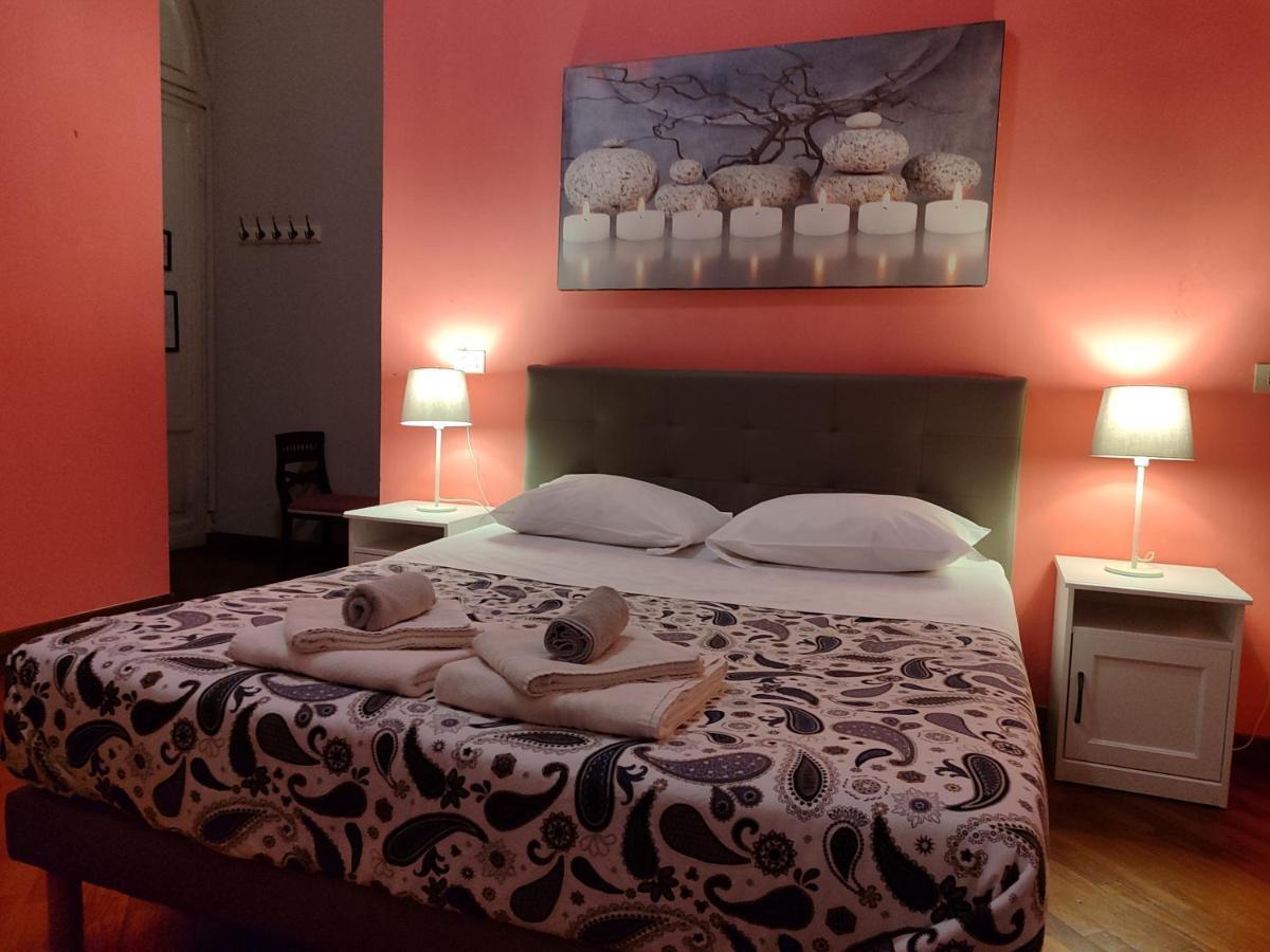 Double Room Private Bathroom