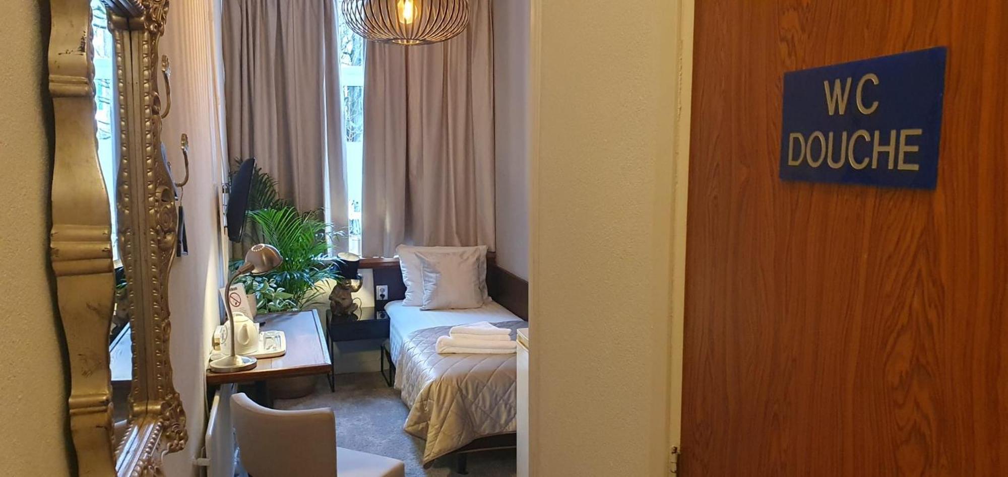 Eenpersoonskamer met Eigen Badkamer