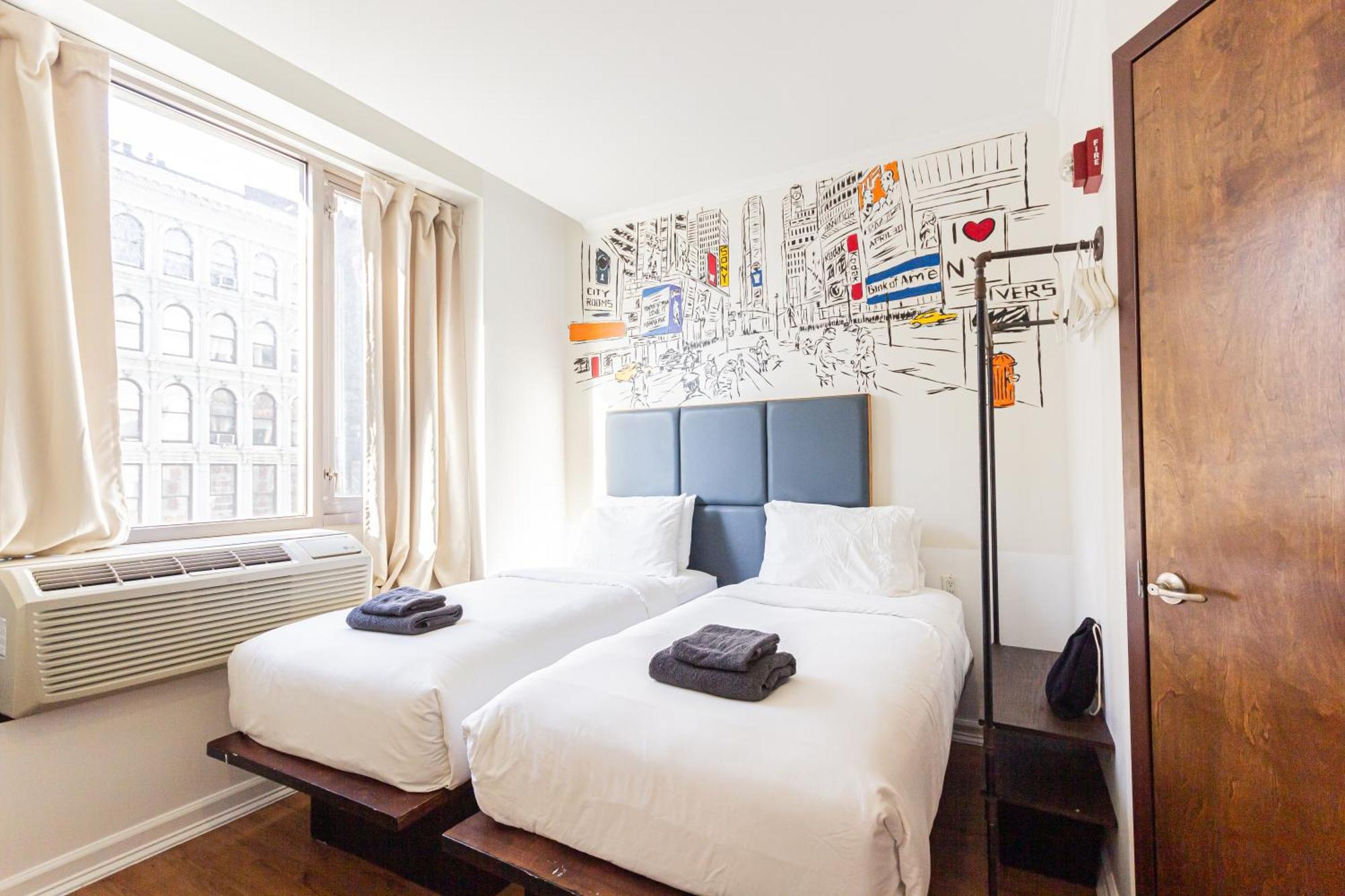 Standard Twin Room