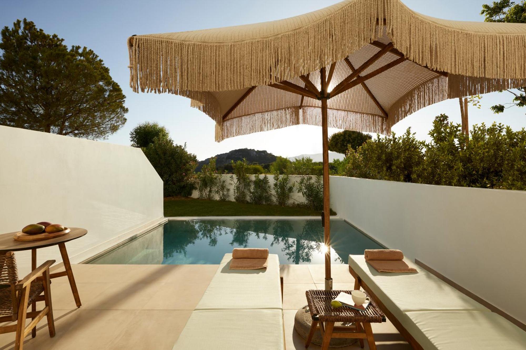 Superior Room Shared Pool