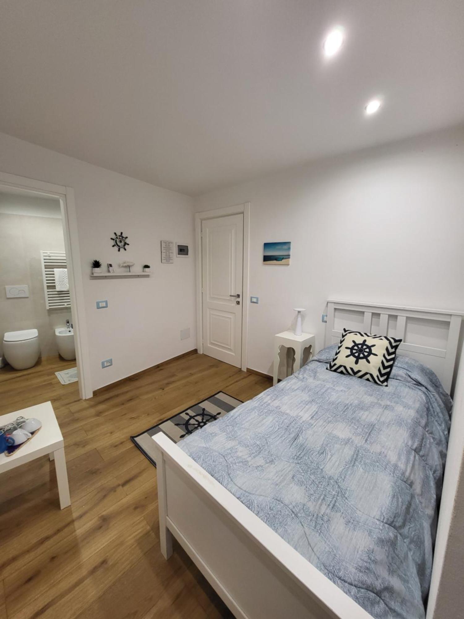Quadruple Room Terrace Front Sea View