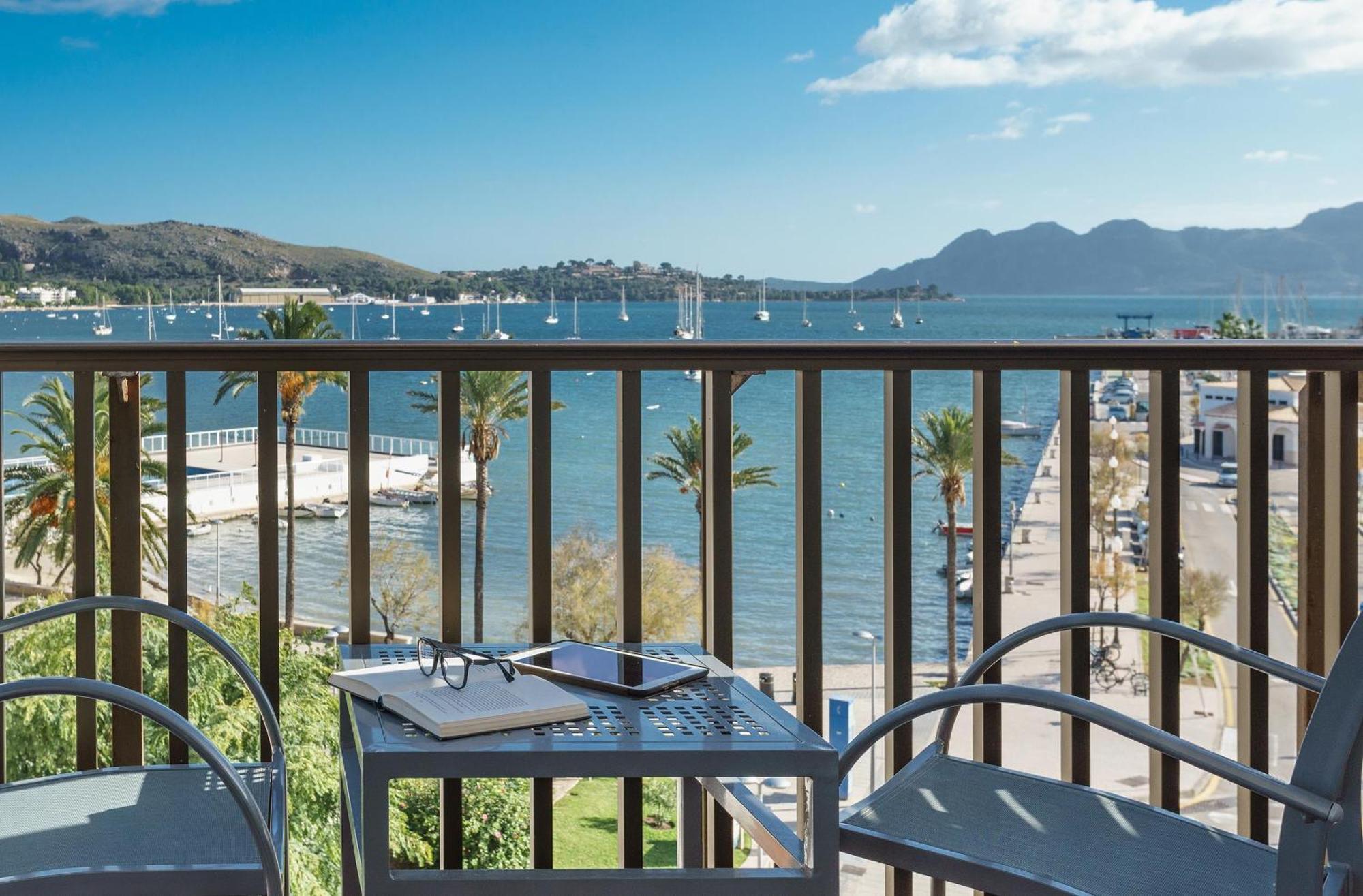 Double or Twin Room Balcony & Sea View