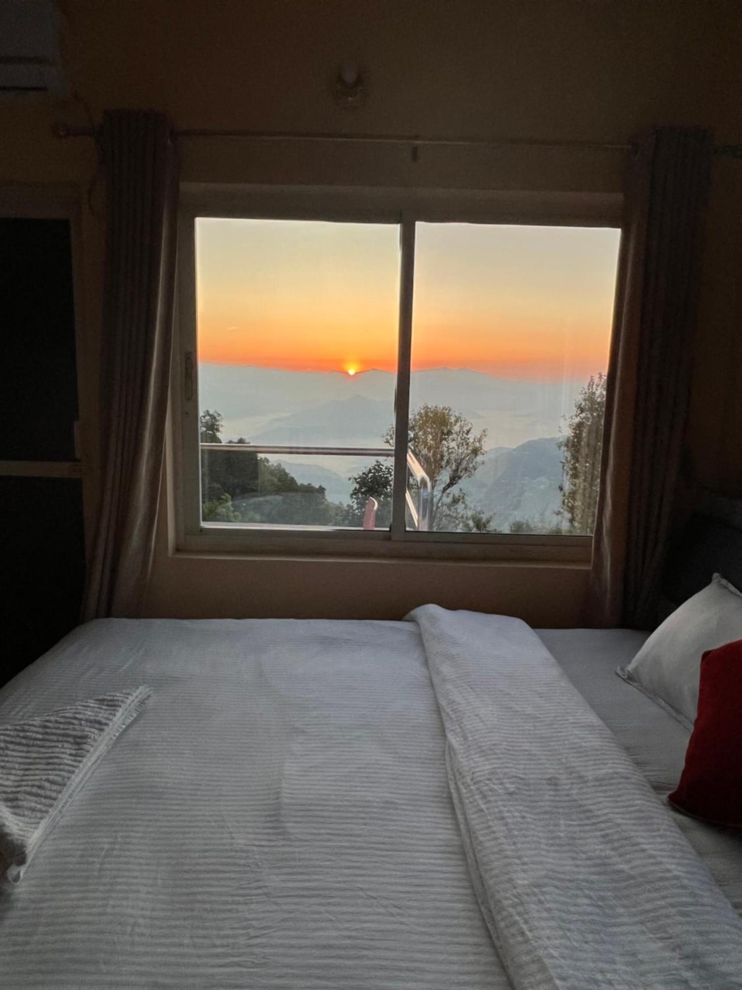 King Room with Balcony