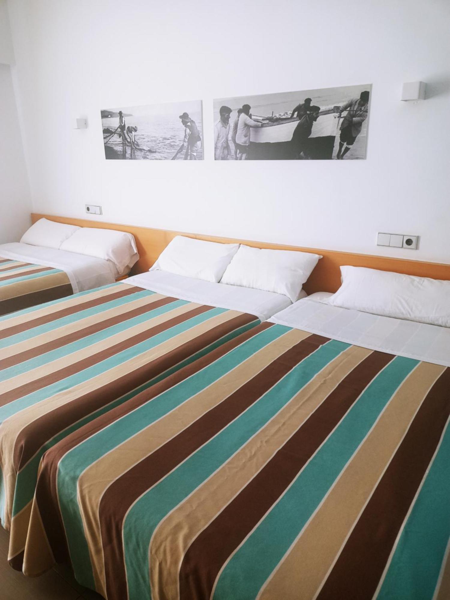 Standard Triple Room Sea View