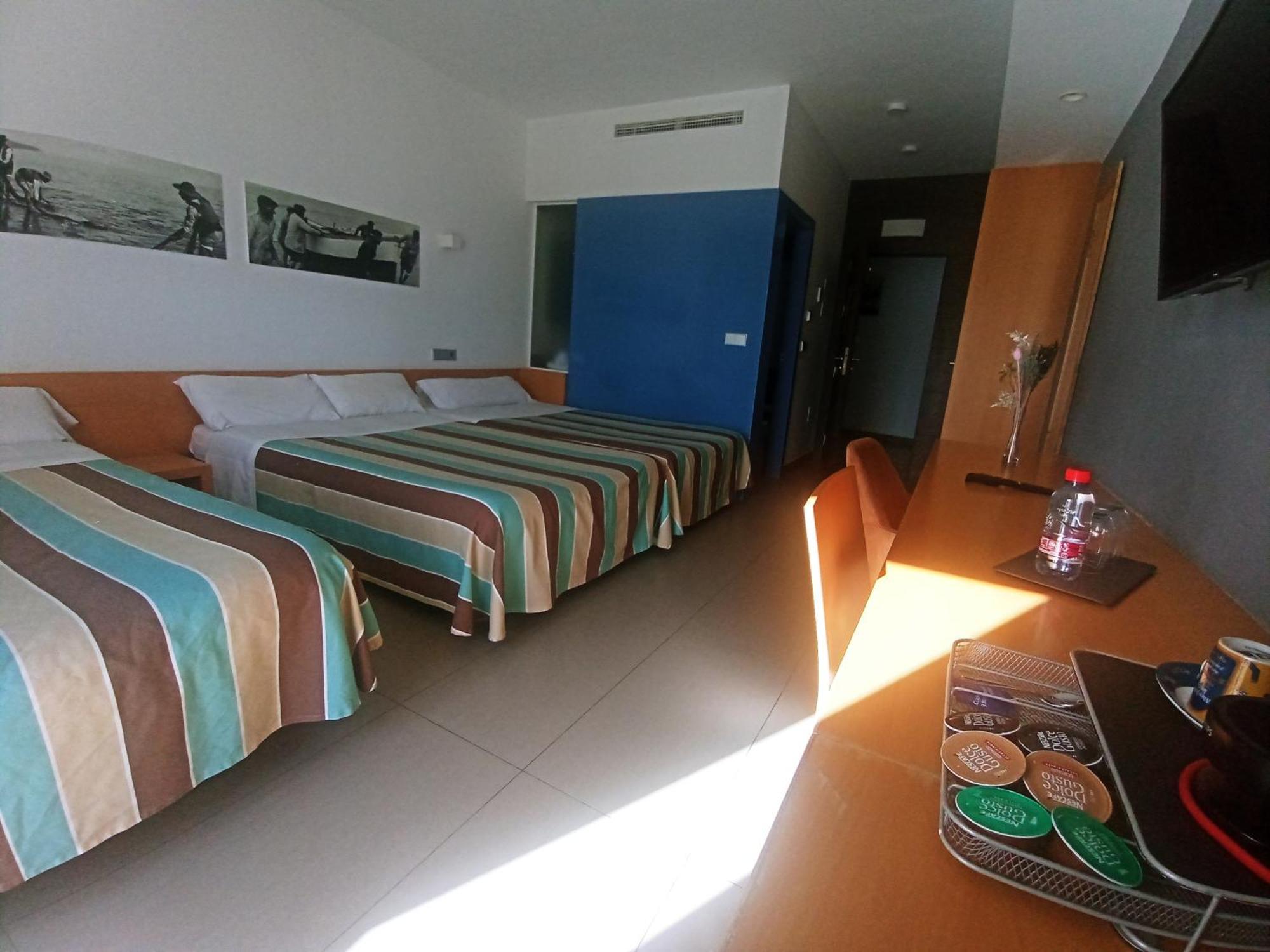 Standard Triple Room Sea View