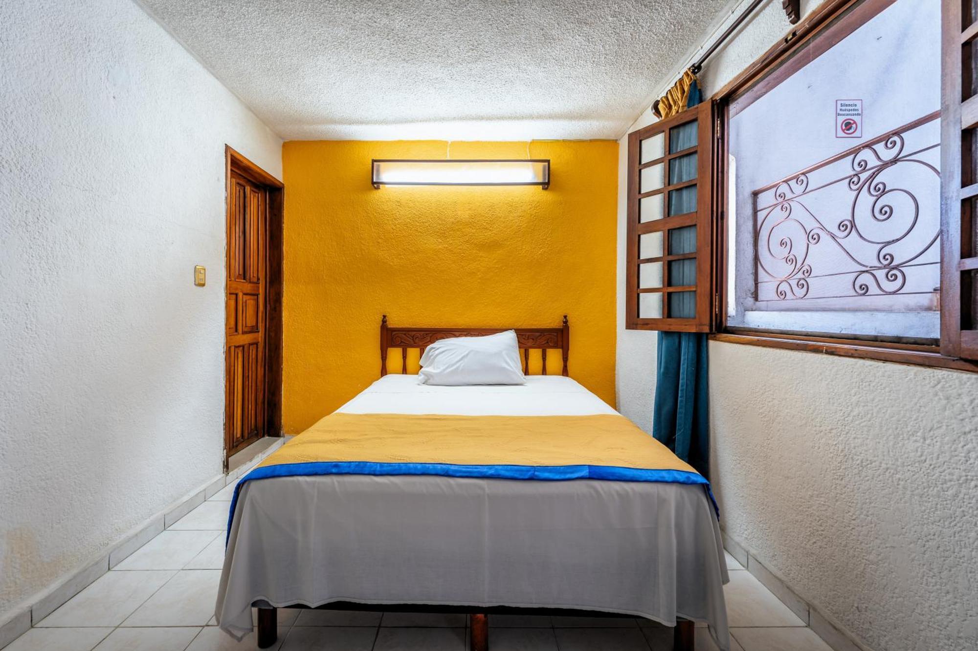 Standard Doble Room
