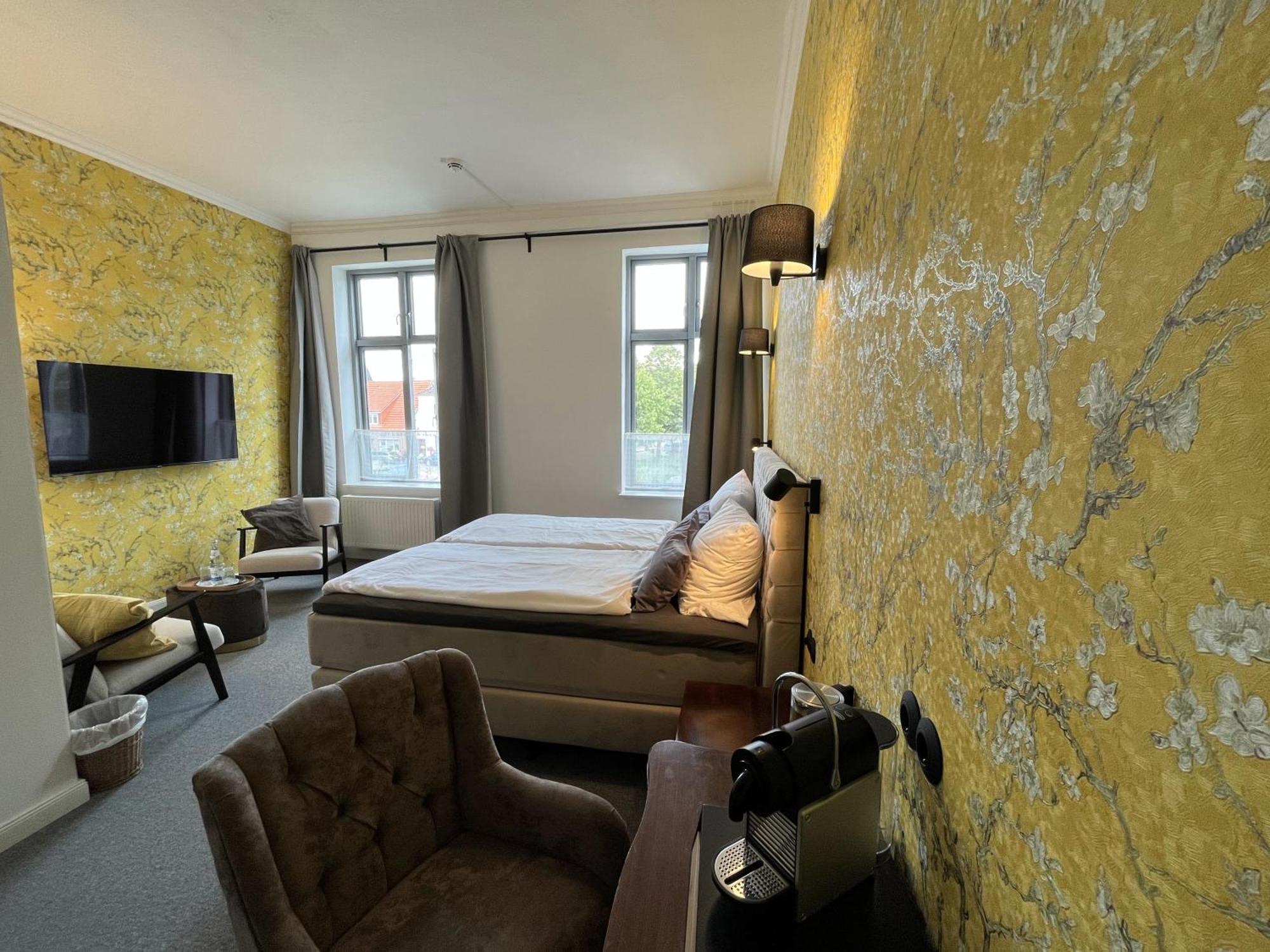 Superior Double Room,1552894933:JPEG
