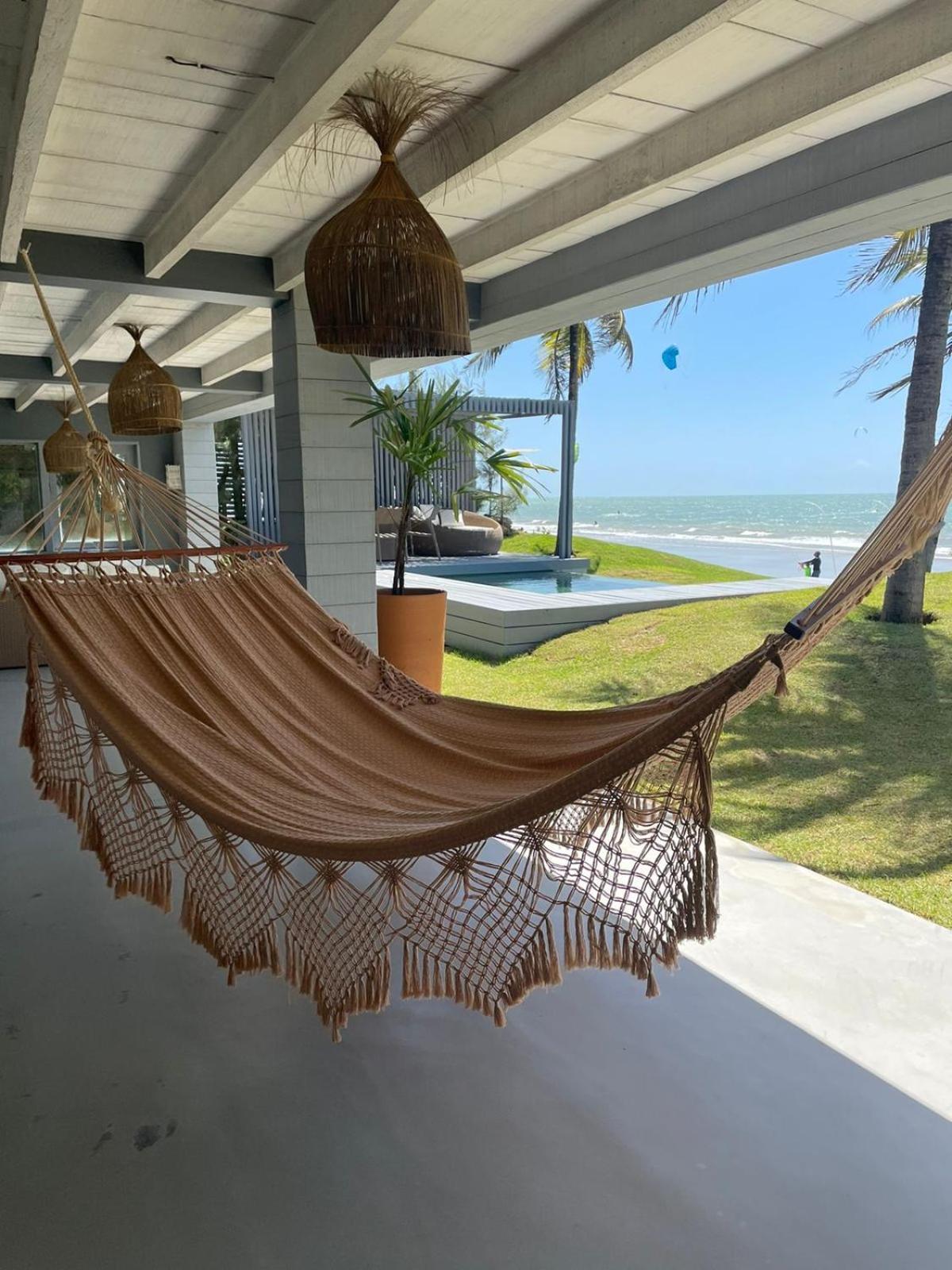 Bungalow Beach Front