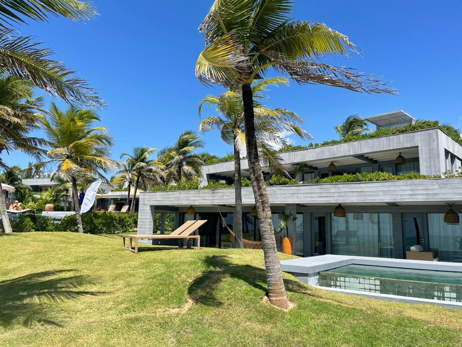 Bungalow Beach Front
