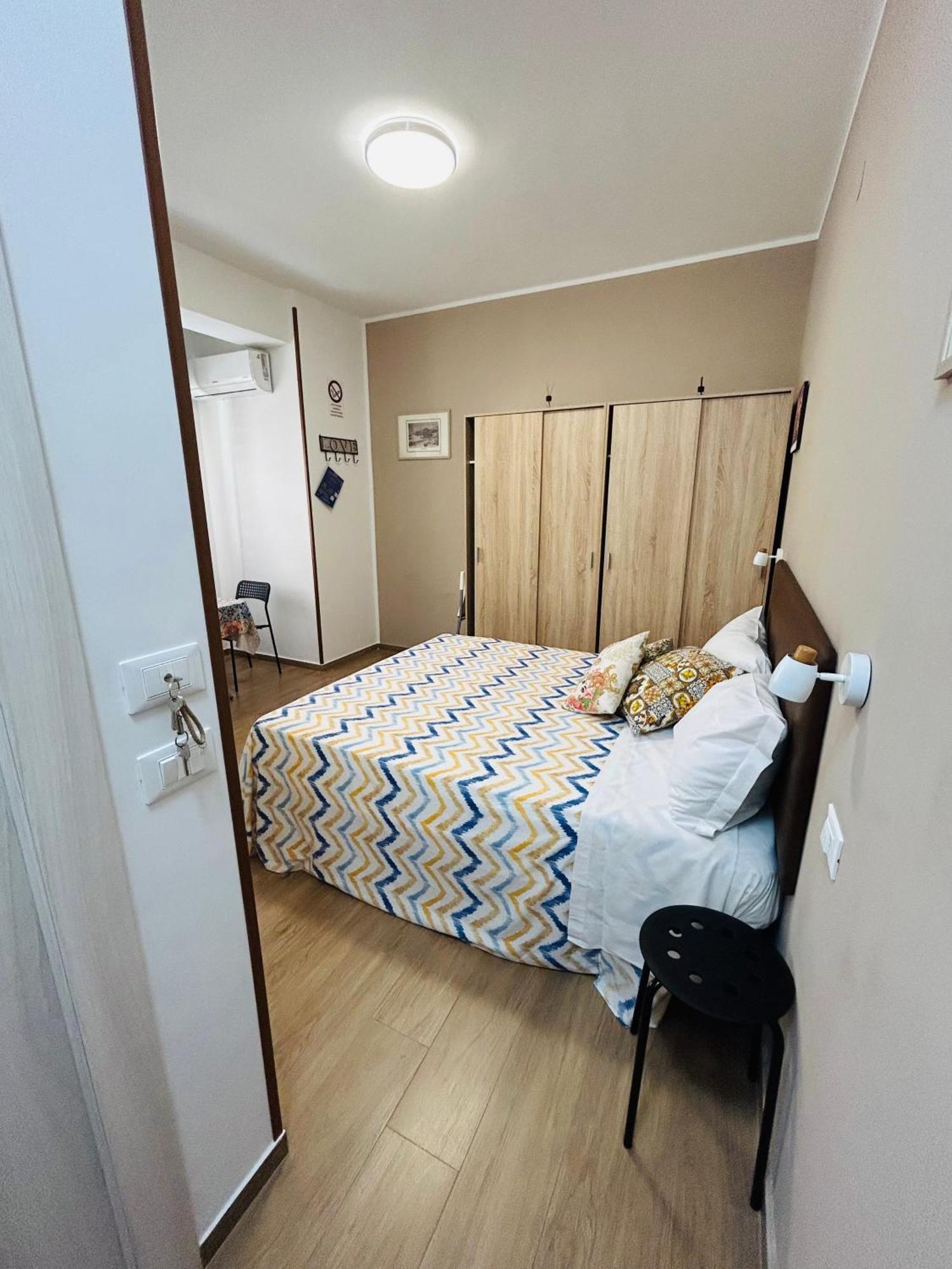 Double Room Private Bathroom