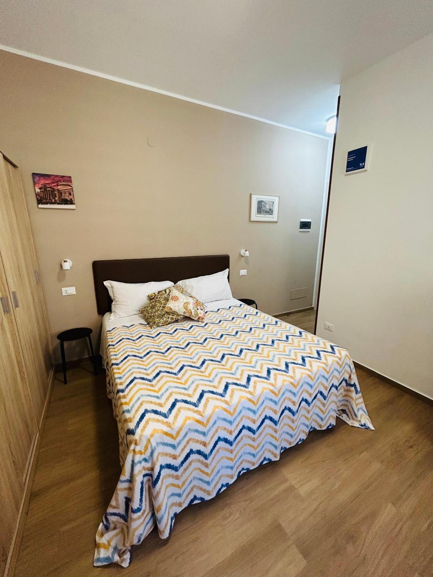 Double Room Private Bathroom