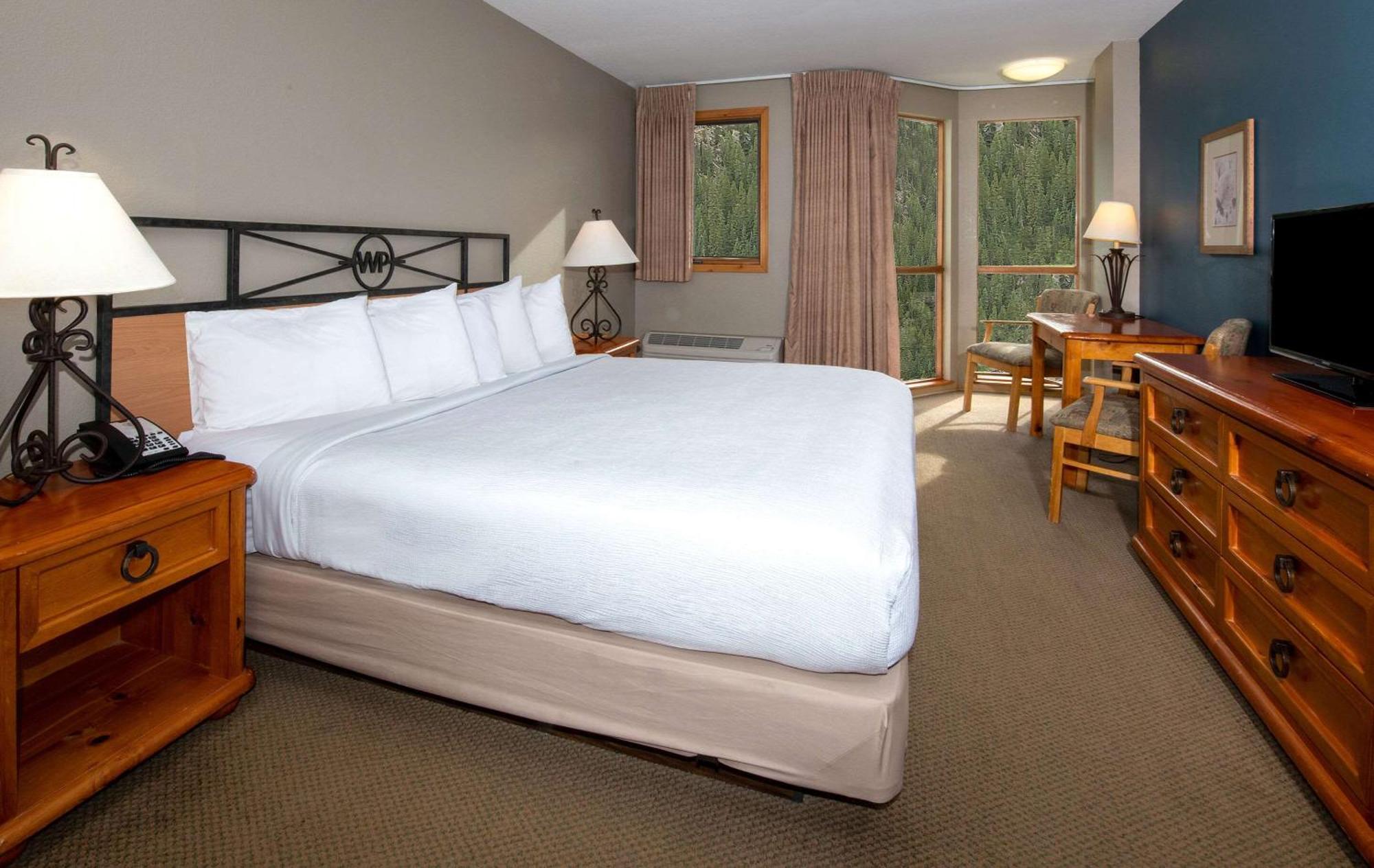 King Room Accessible or Non-Smoking
