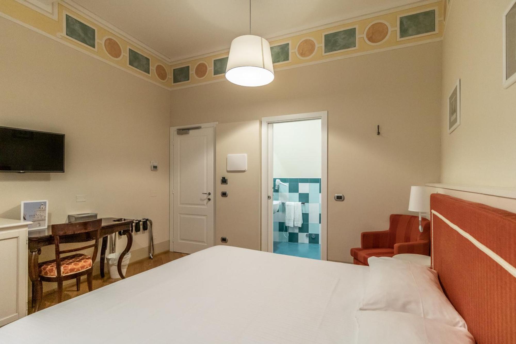Large Double Room
