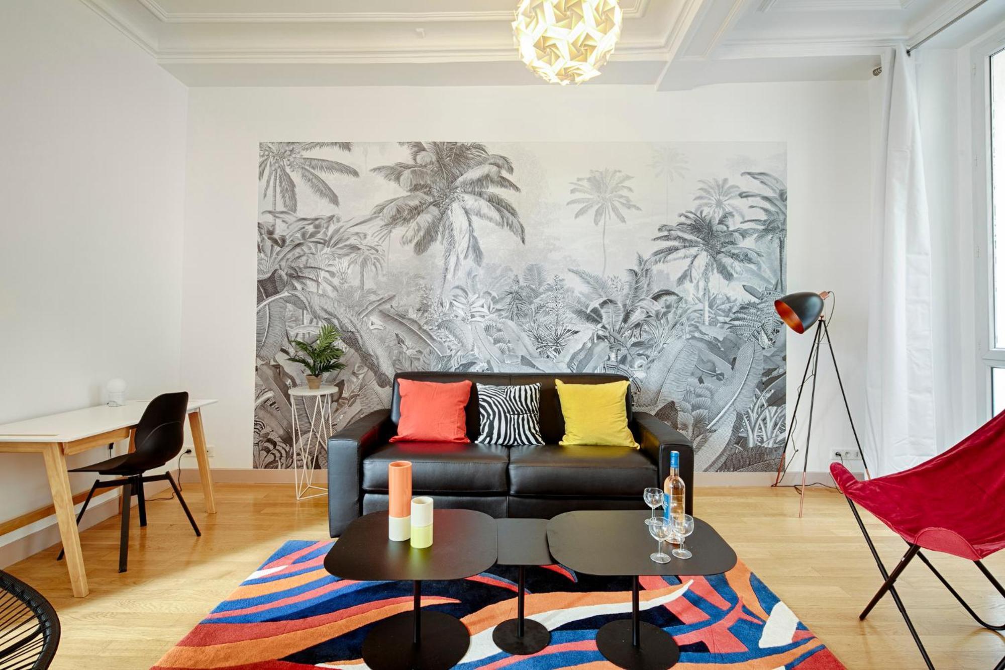 Superior Apartment