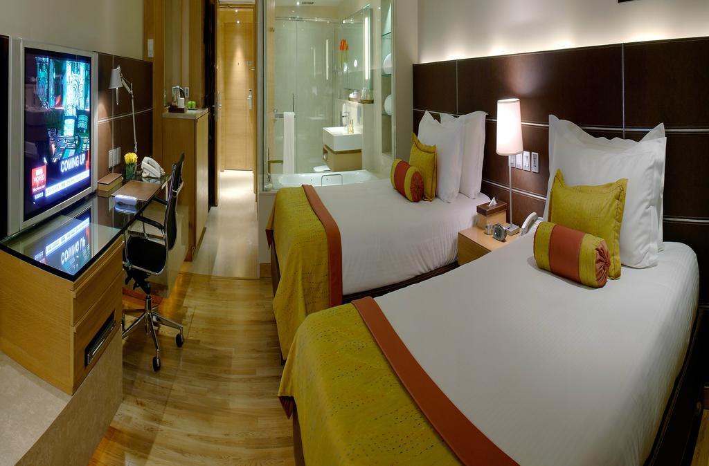 Premier Zweibettzimmer – 10% Ermäßigung auf Speisen und alkoholfreie Getränke, Wäscheservice und Spa