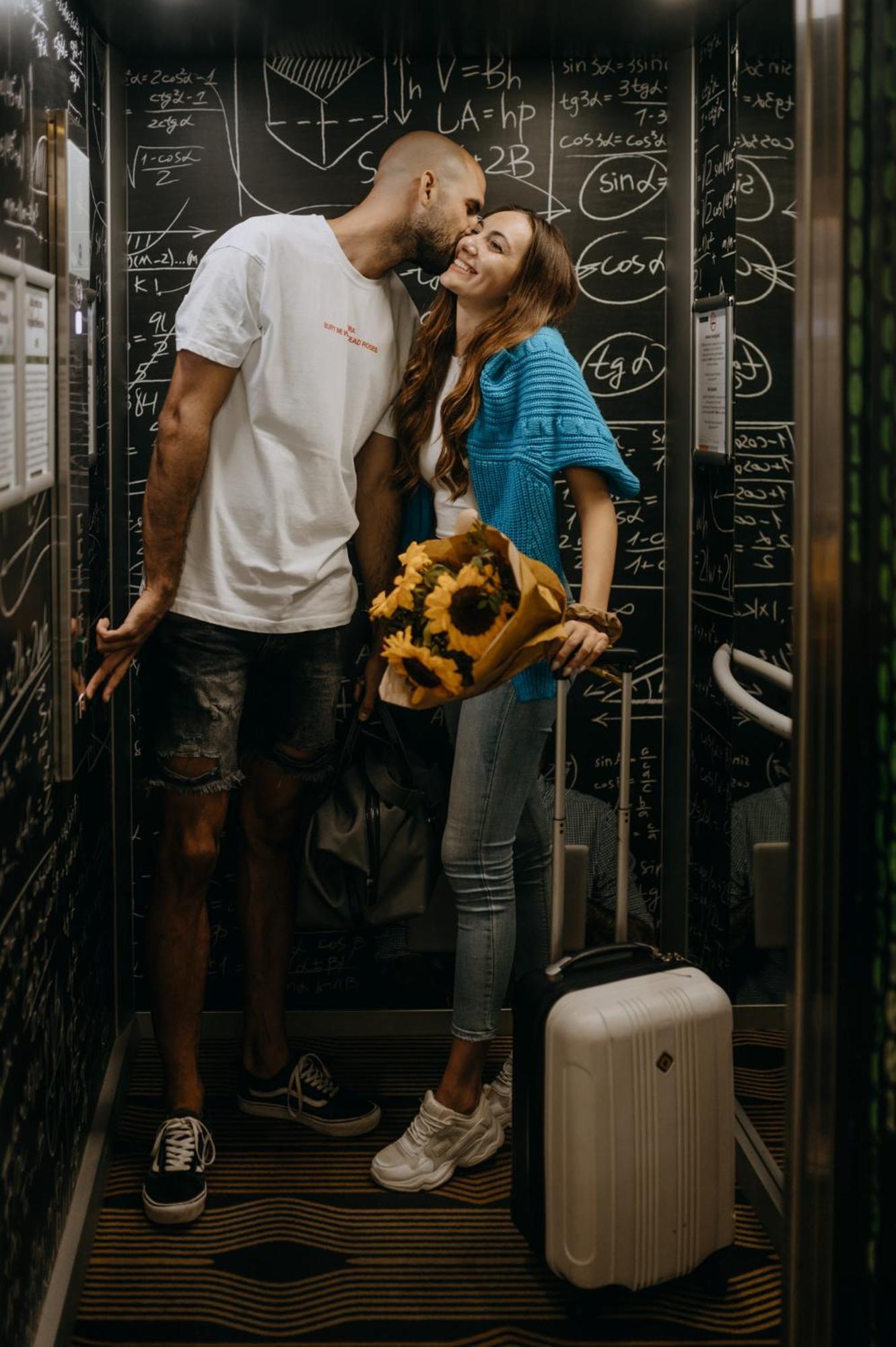 Deluxe King Room couples