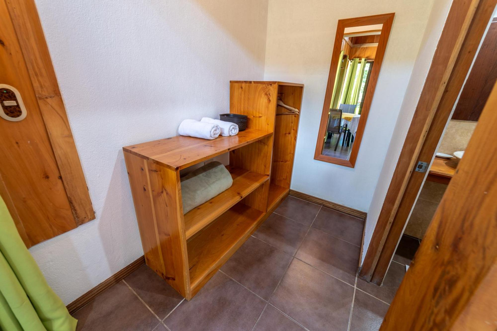 Basic Triple Room,1584610523:JPEG