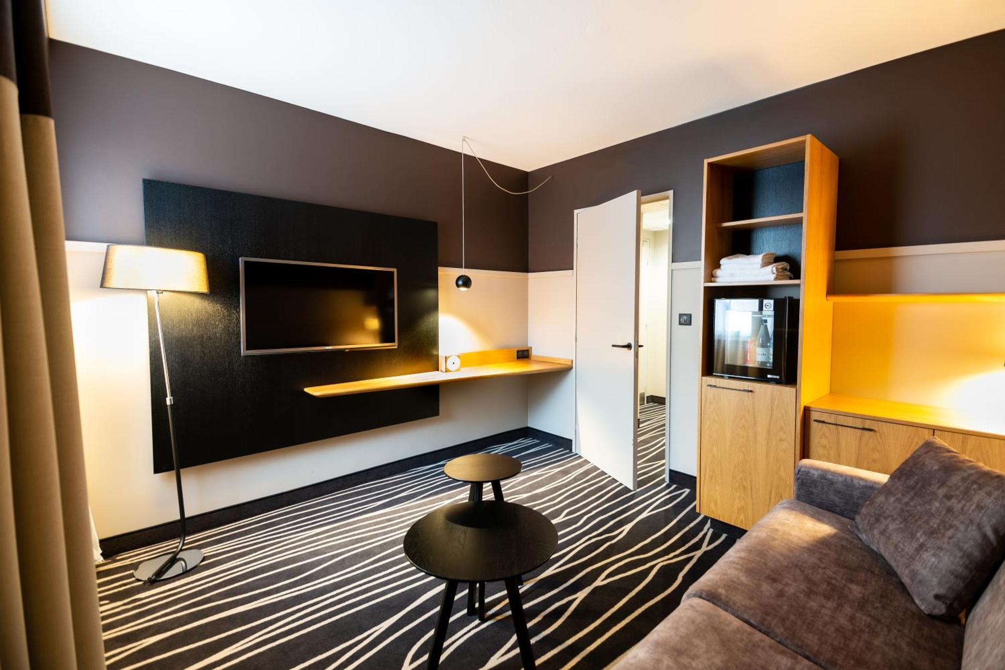 Junior Suite with One Double Bed and One Sofabed