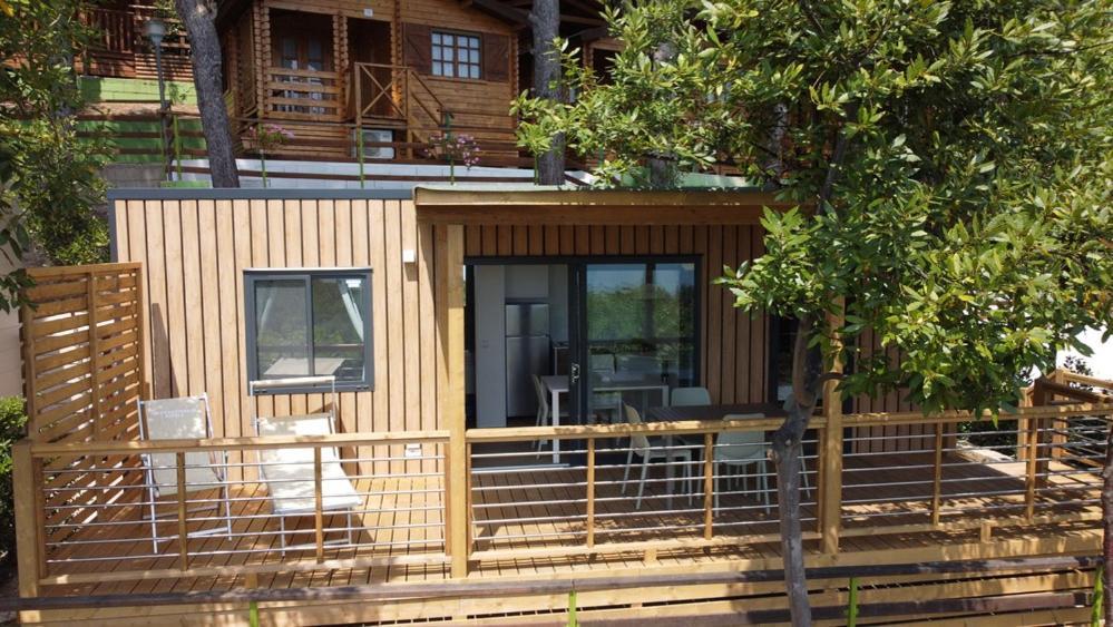 Deluxe Bungalow met Uitzicht op Zee