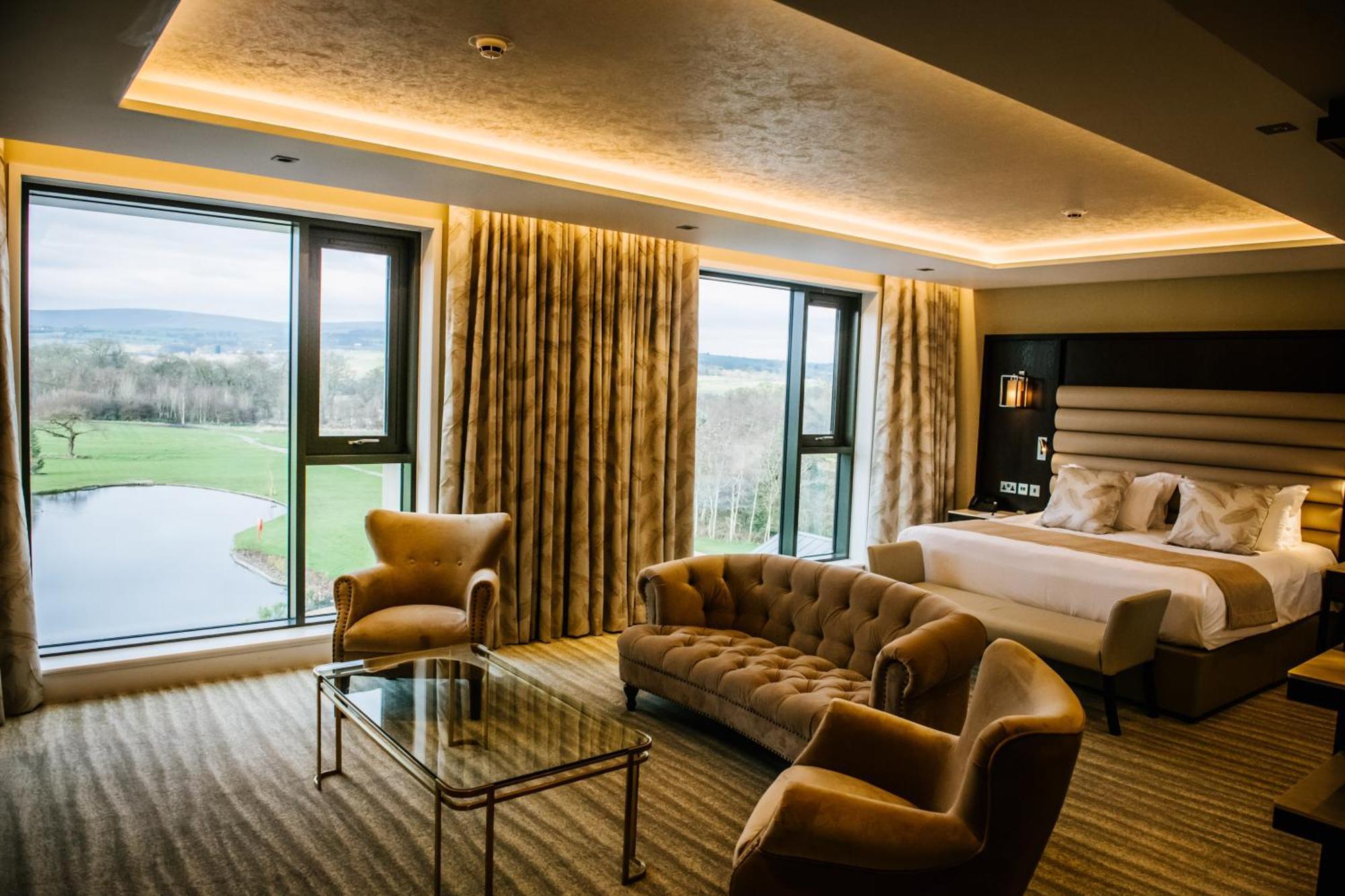 Luxury Suite