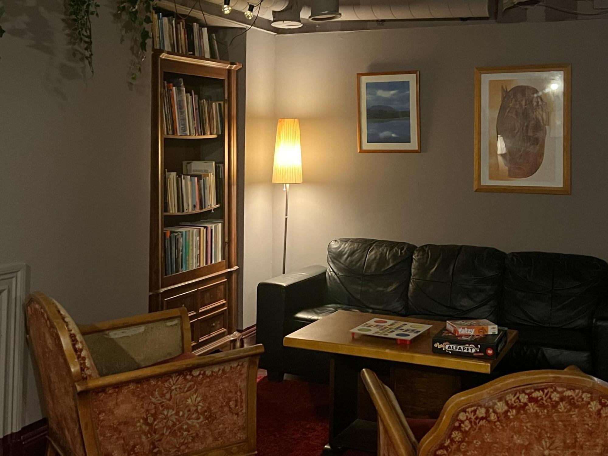 Economy Twin Room Annex