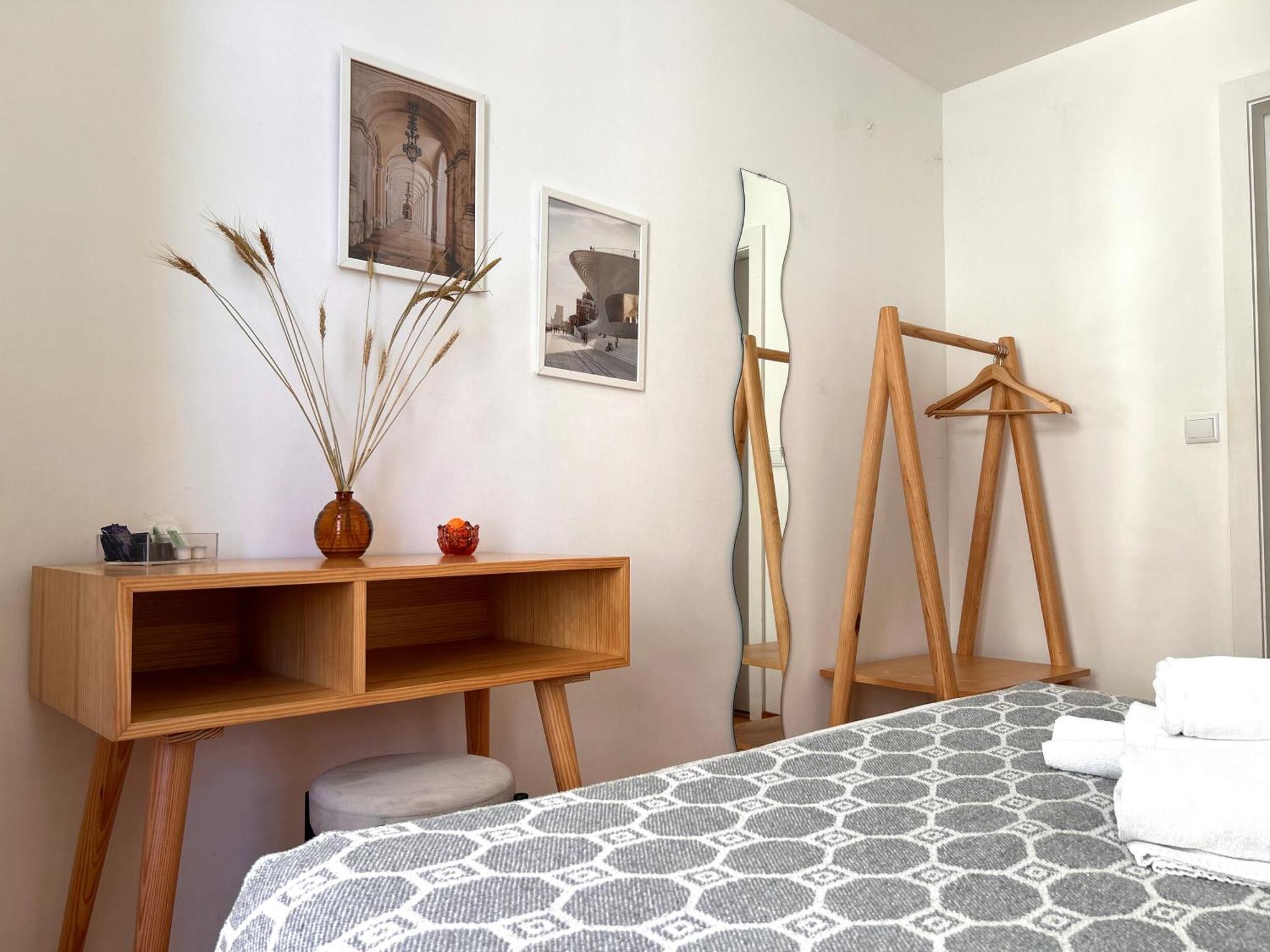 Double Room with Private Bathroom - 3rd floor,1590468099:JPEG