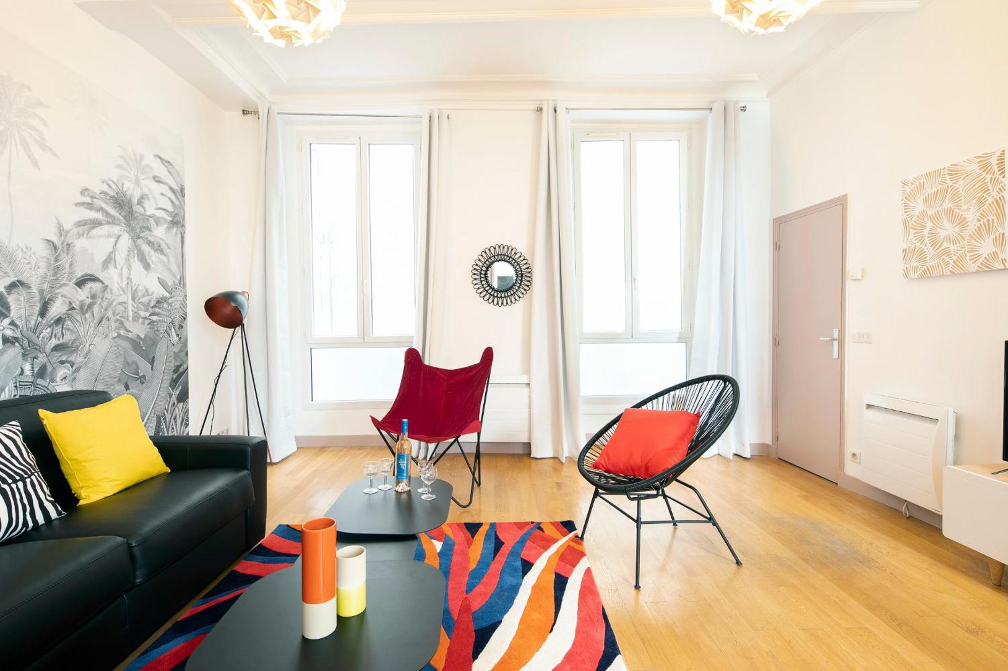 Superior Apartment