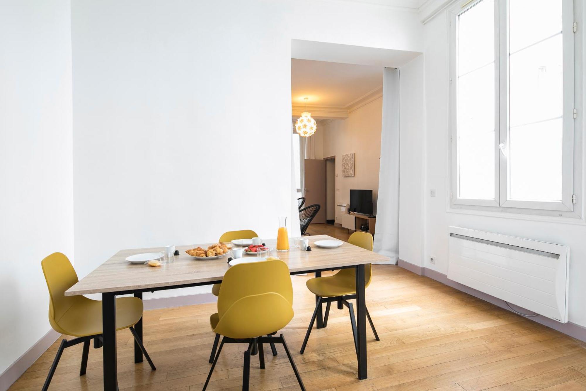 Superior Apartment