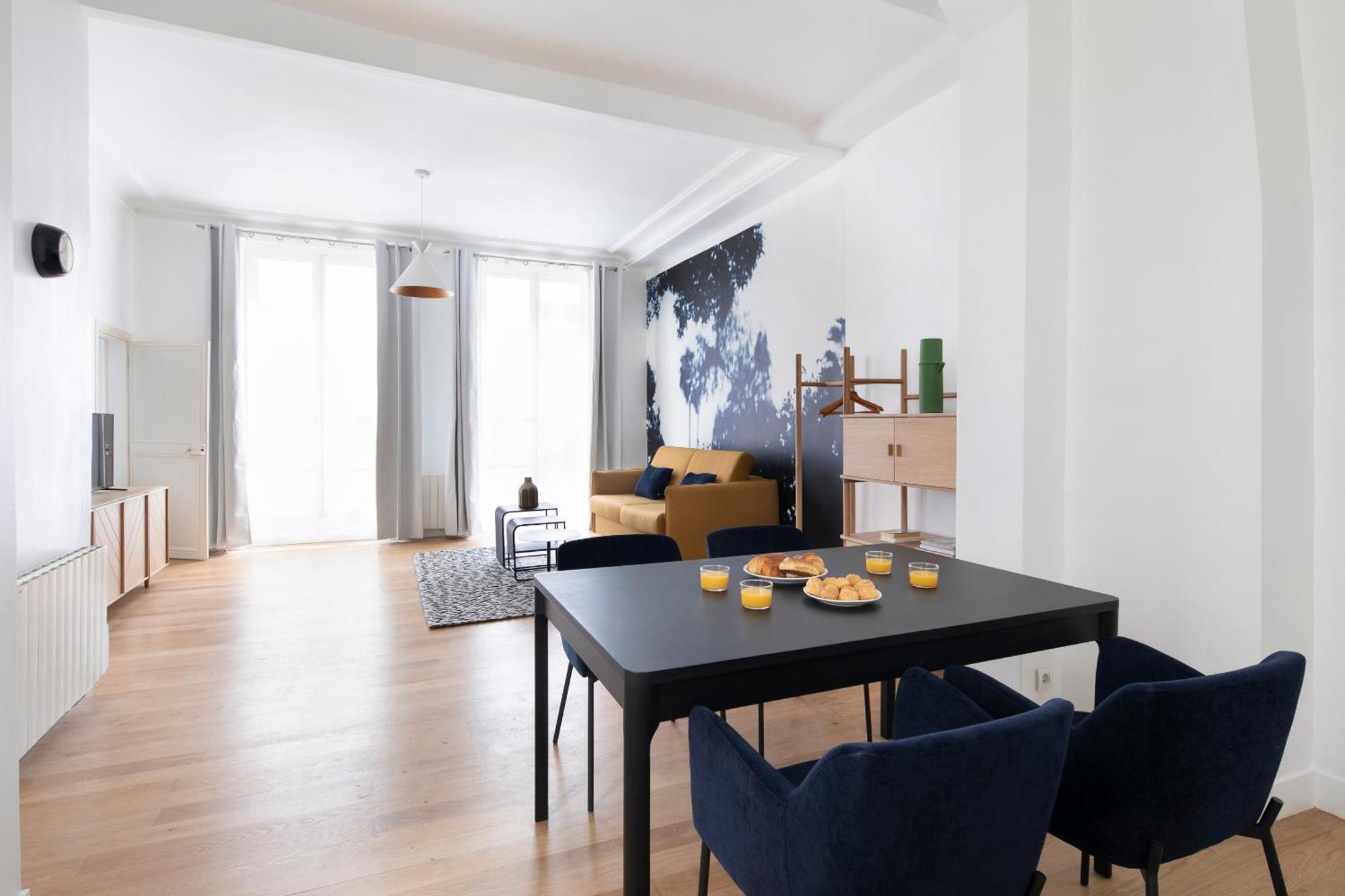 Superior Apartment