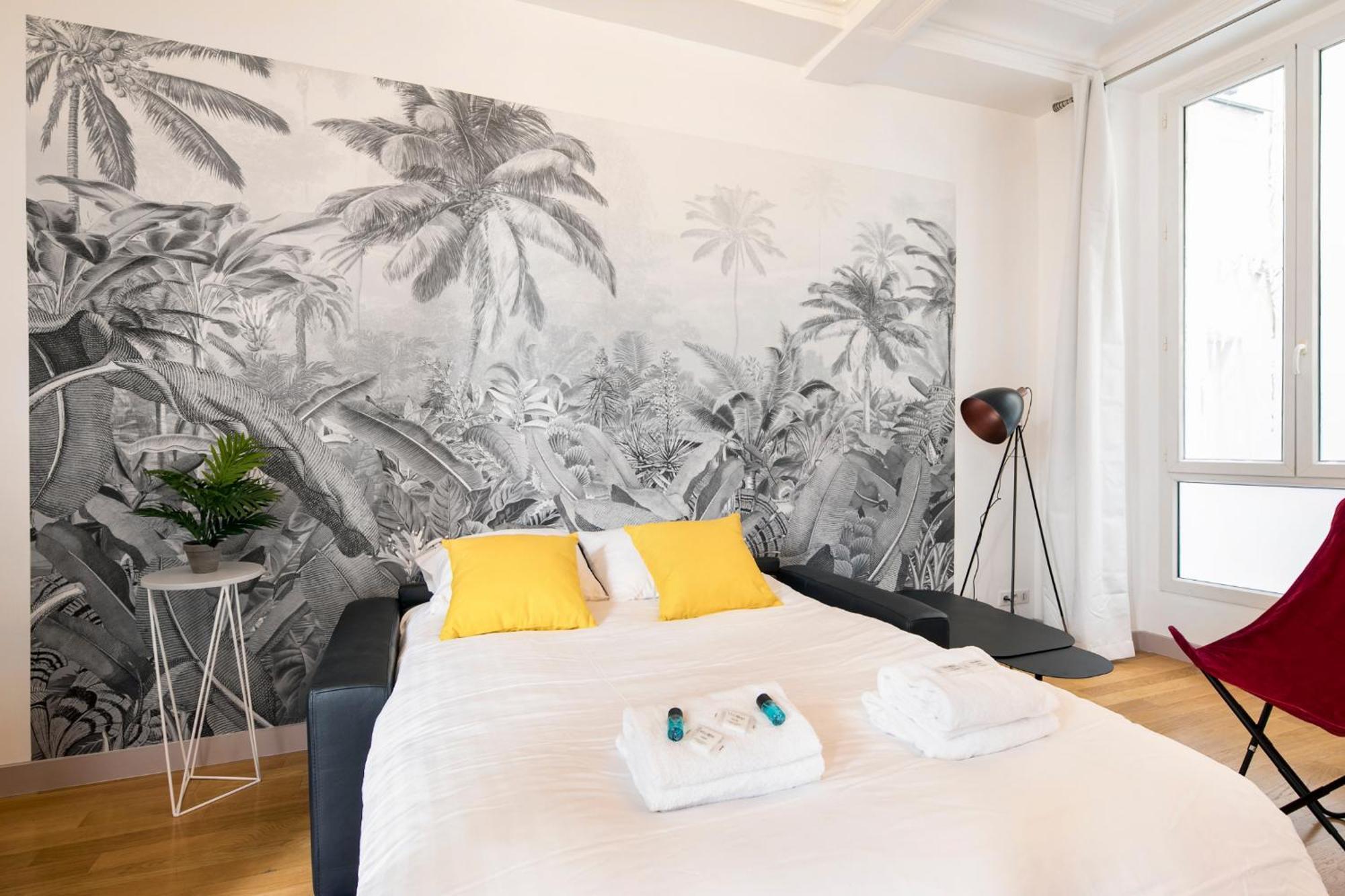 Superior Apartment