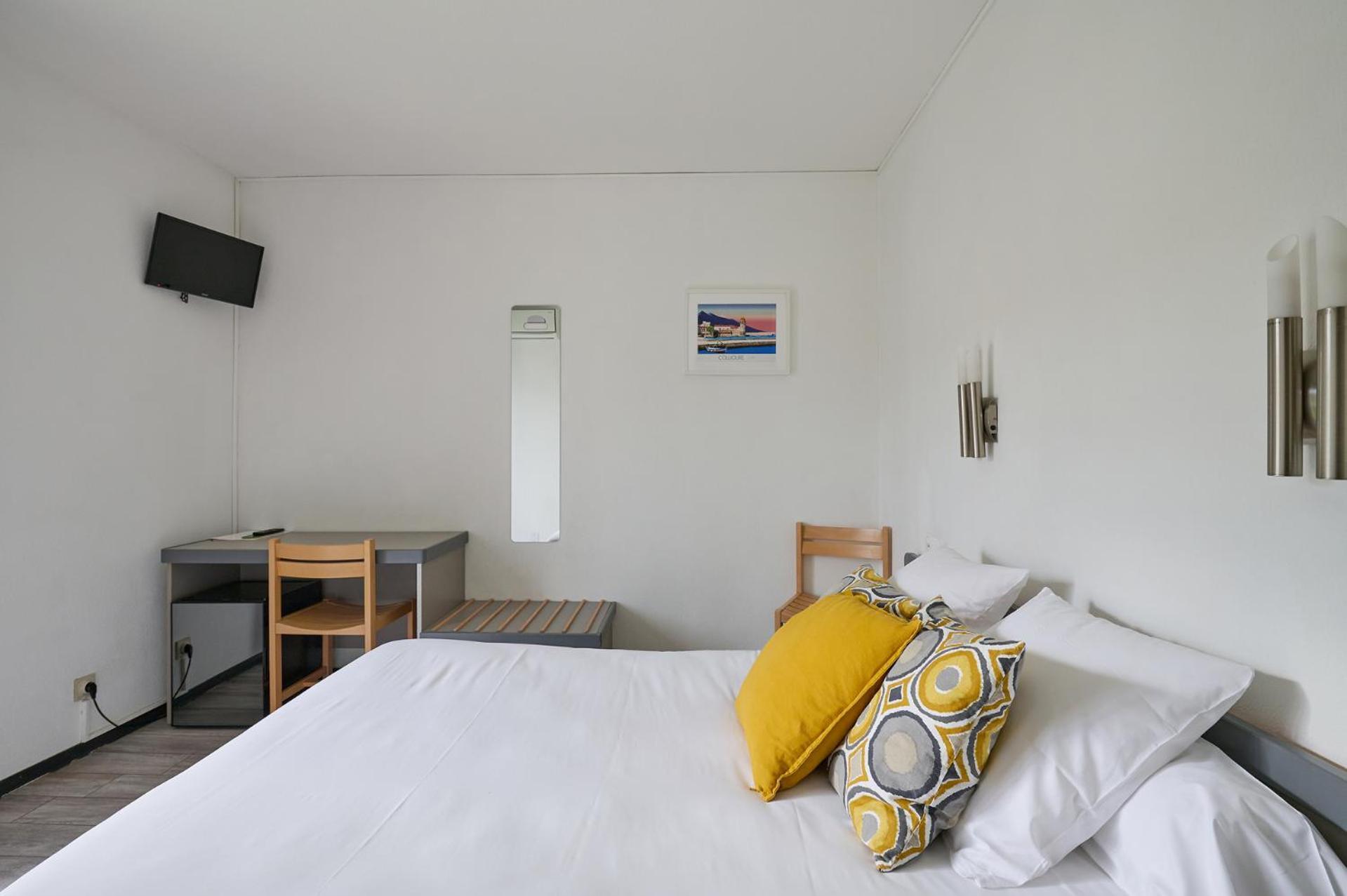Comfort Tweepersoonskamer met Balkon en Airconditioning - aan de Binnenplaats