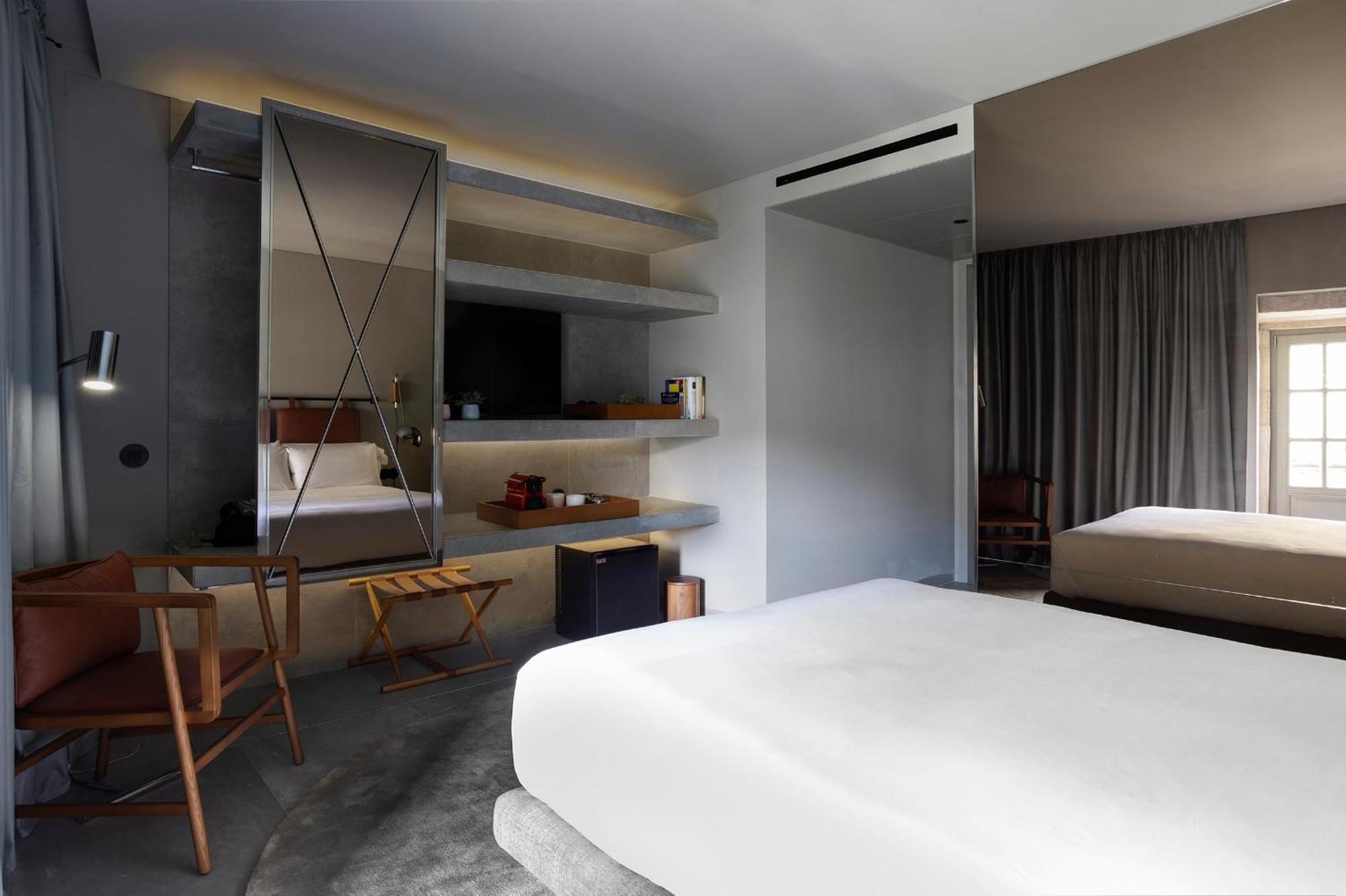 Room City View