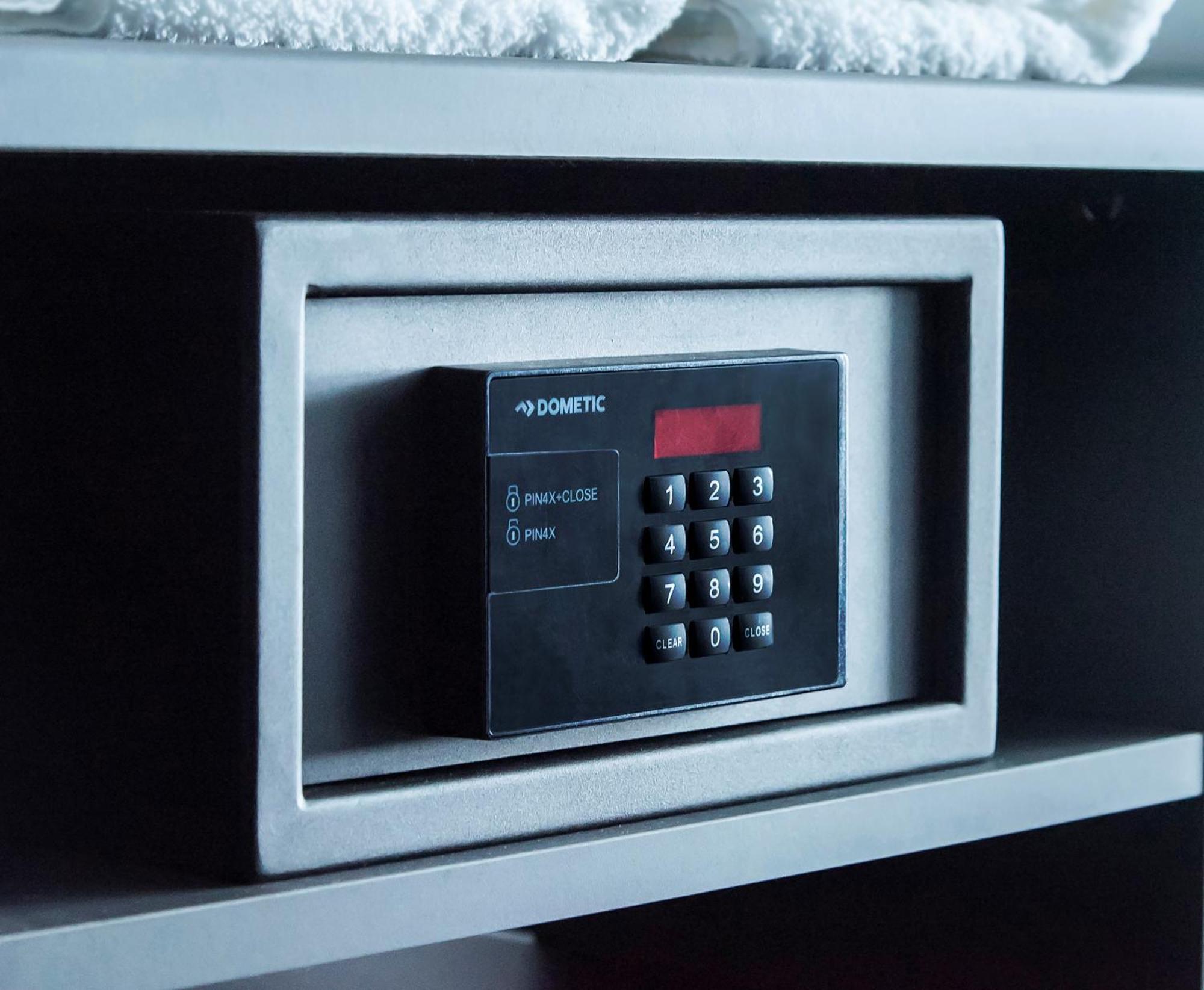 Chambre Double Standard avec Petit-Déjeuner Léger Gratuit - Non-Fumeurs