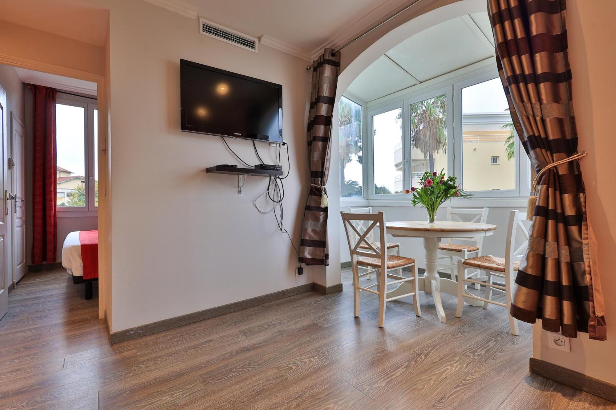 St Paul de Vence mit 1 Schlafzimmer