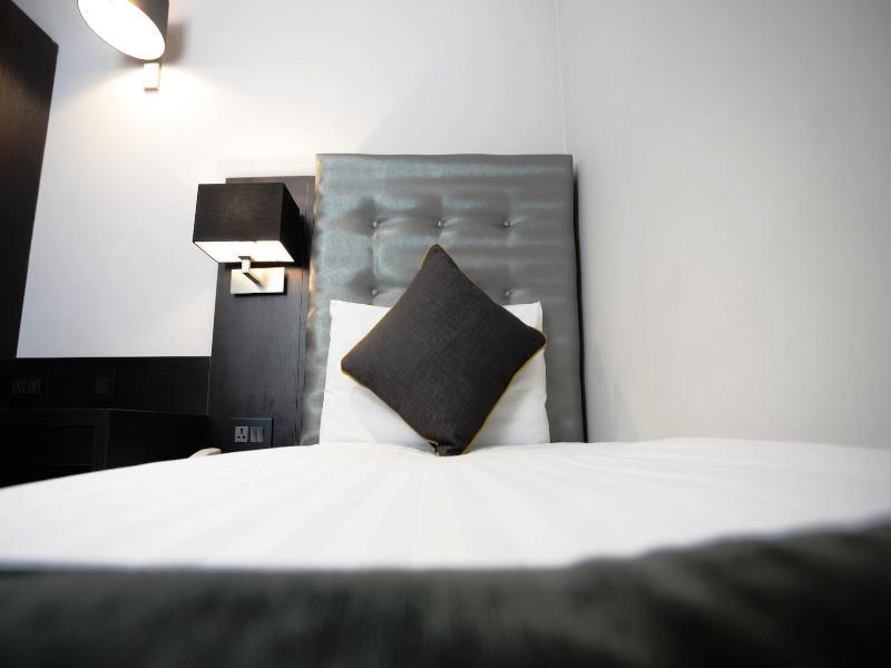 Single Room with private toilet and shower,130156415:JPEG