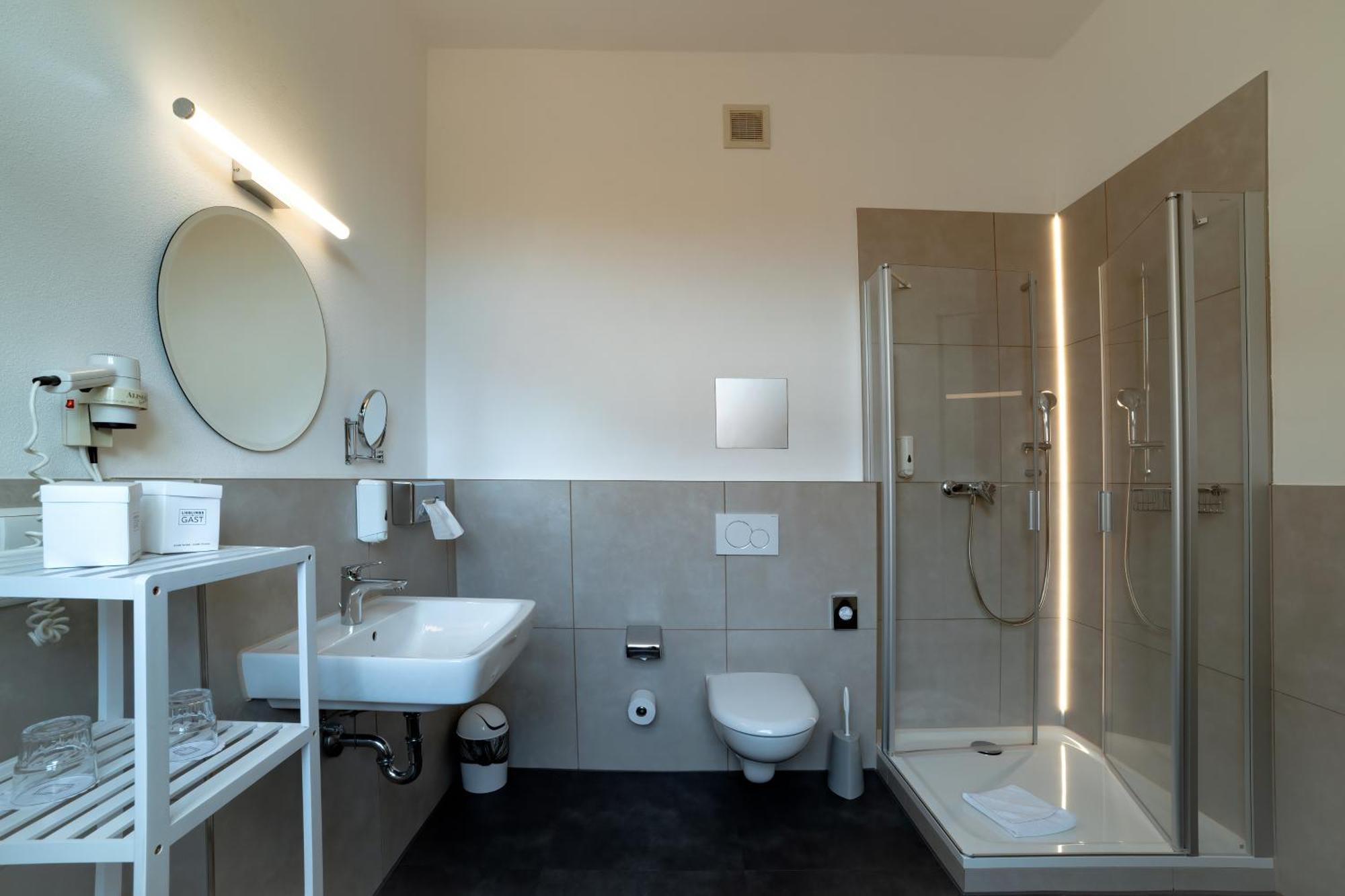 Standard Single Room