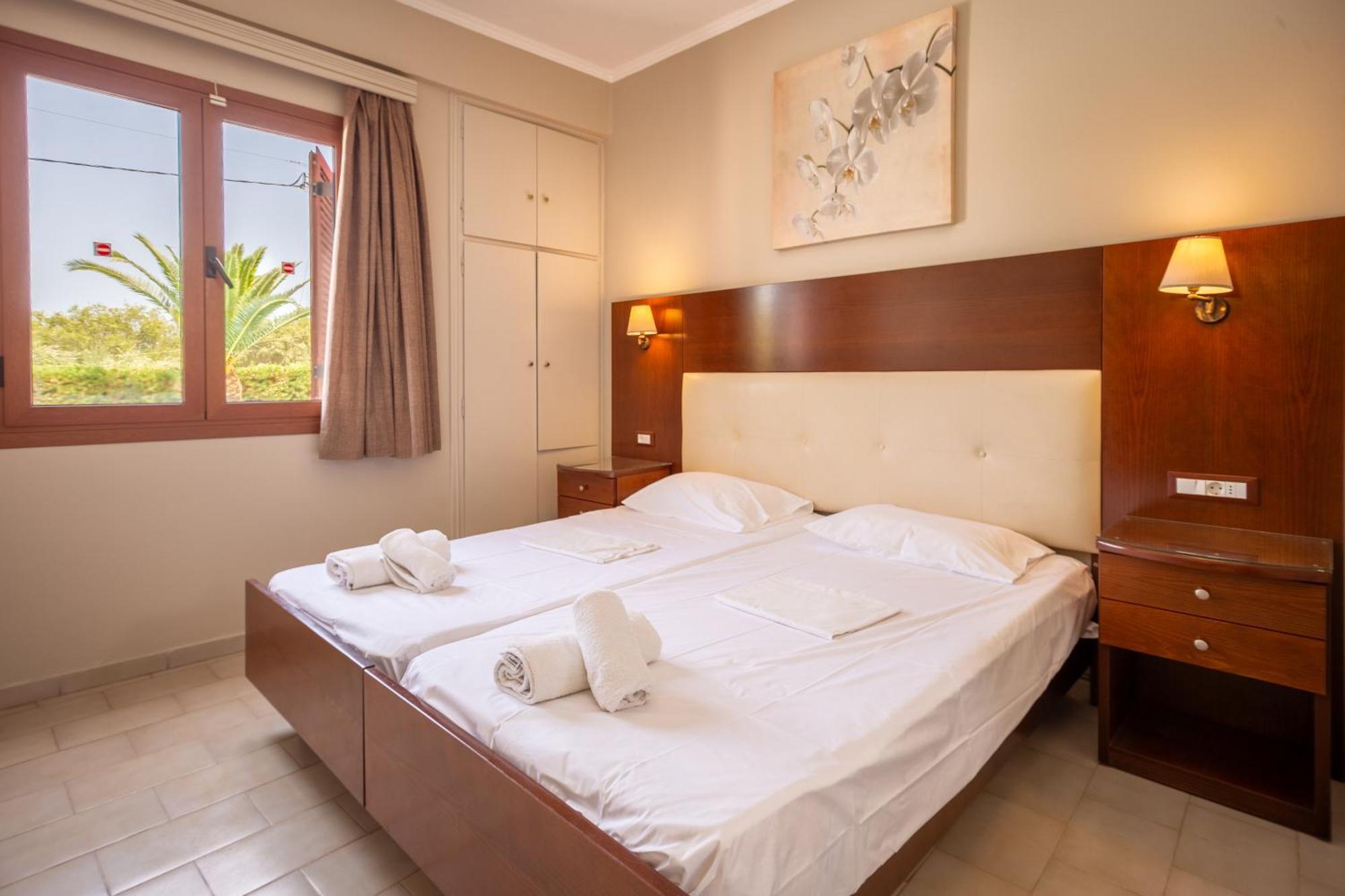 Double or Twin Room Pool View