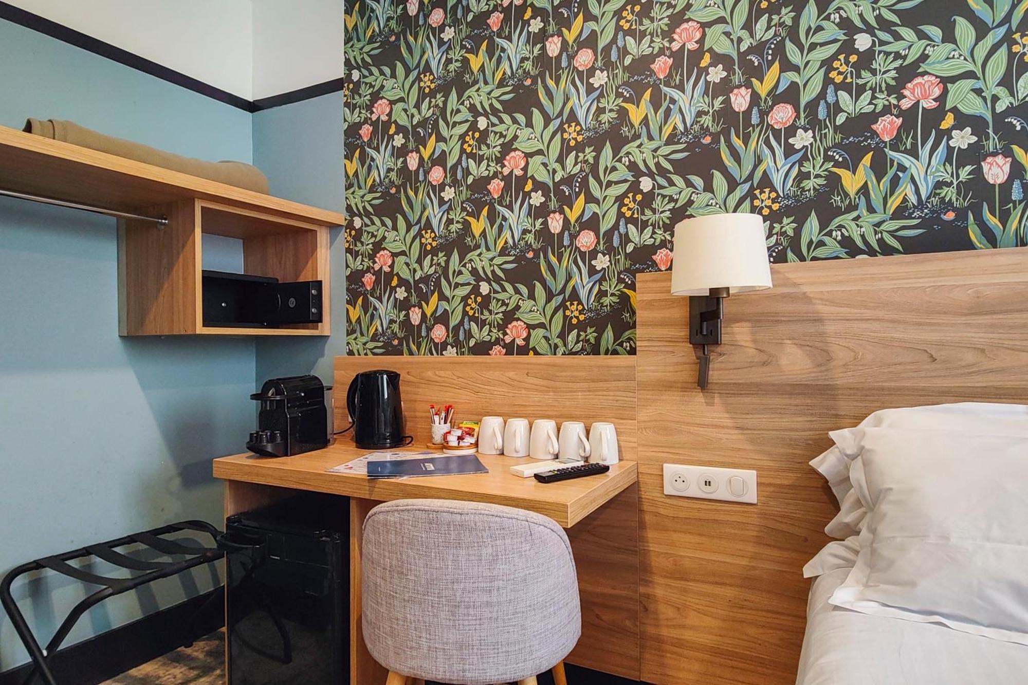 Small Family Room,1608779395:JPEG