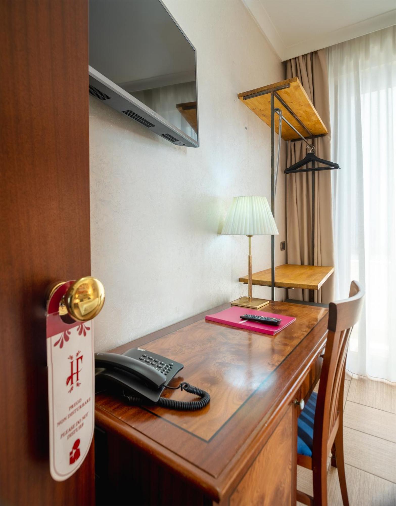Small Room
