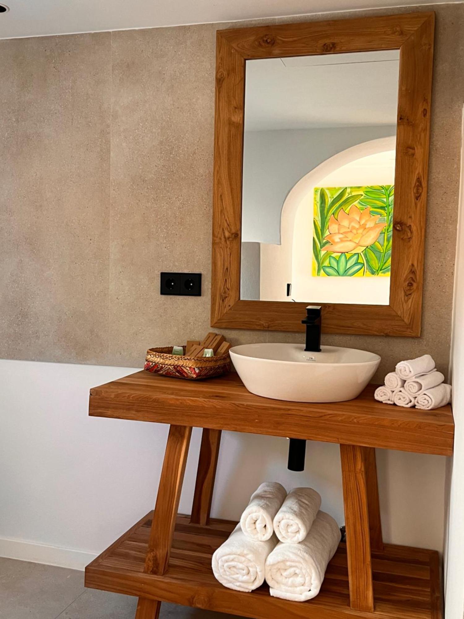 Habitación Doble Estilo Superior (1 adulto)